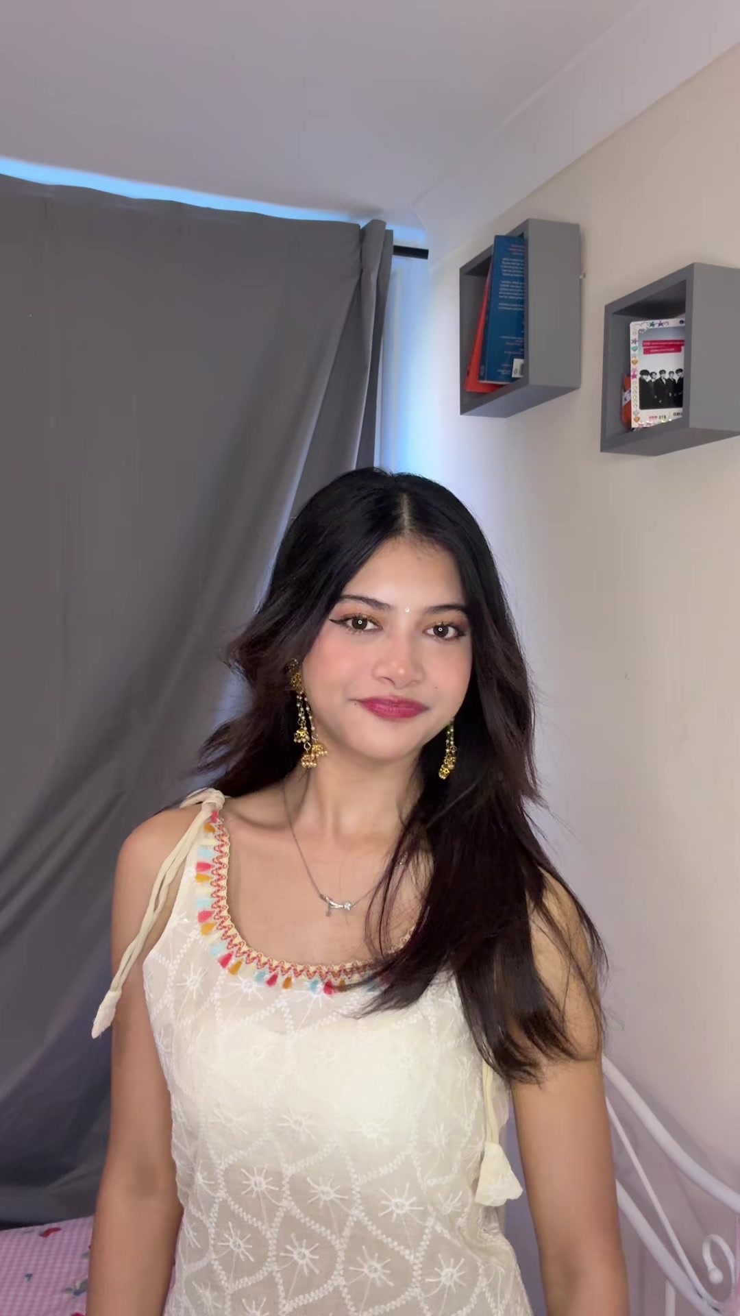 @Simmiyaiii
