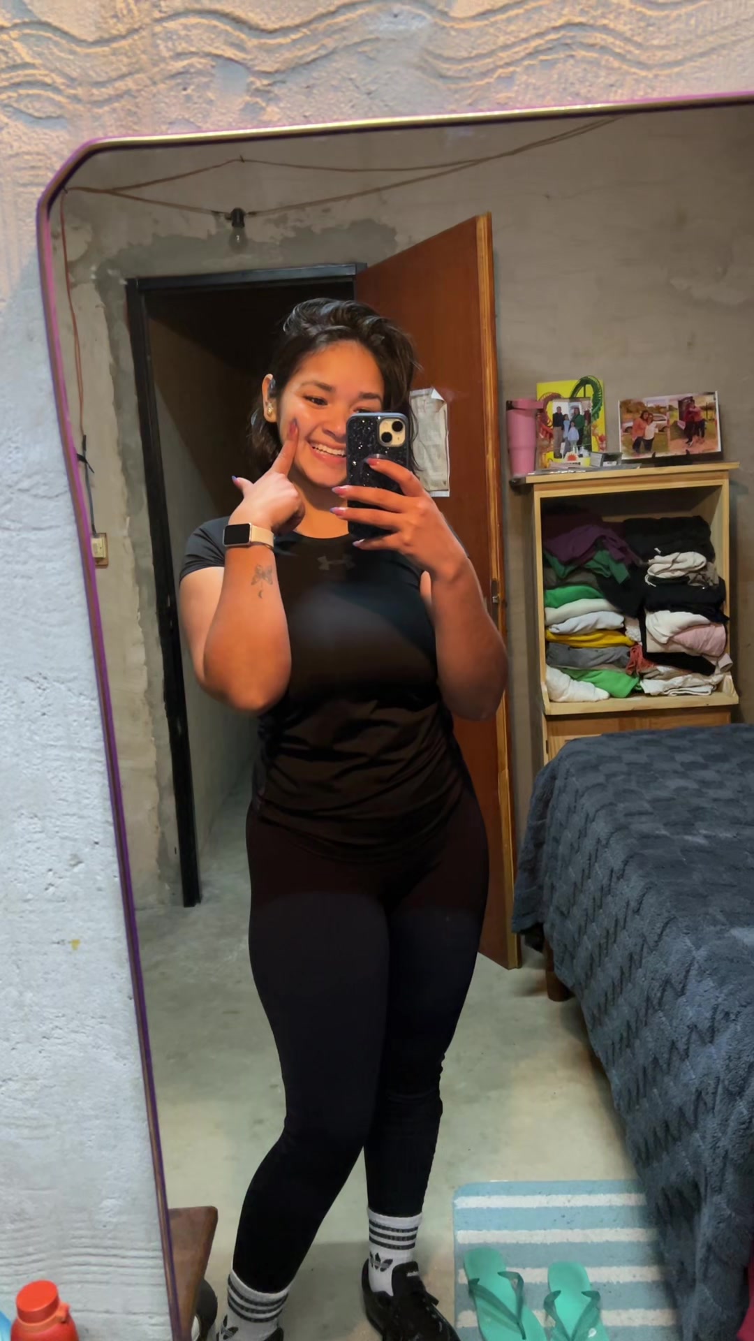 @moni_candia27