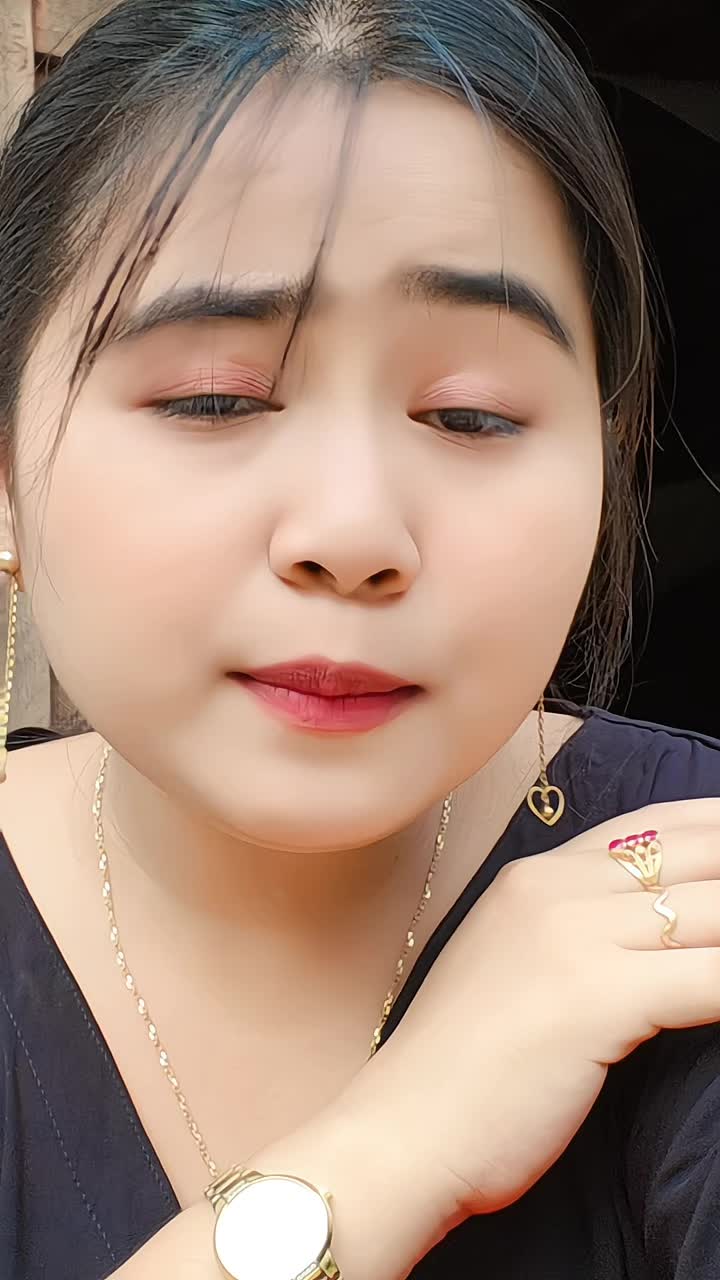@Ei Myat Thu👑မြစ်ခြေသူလေး👑