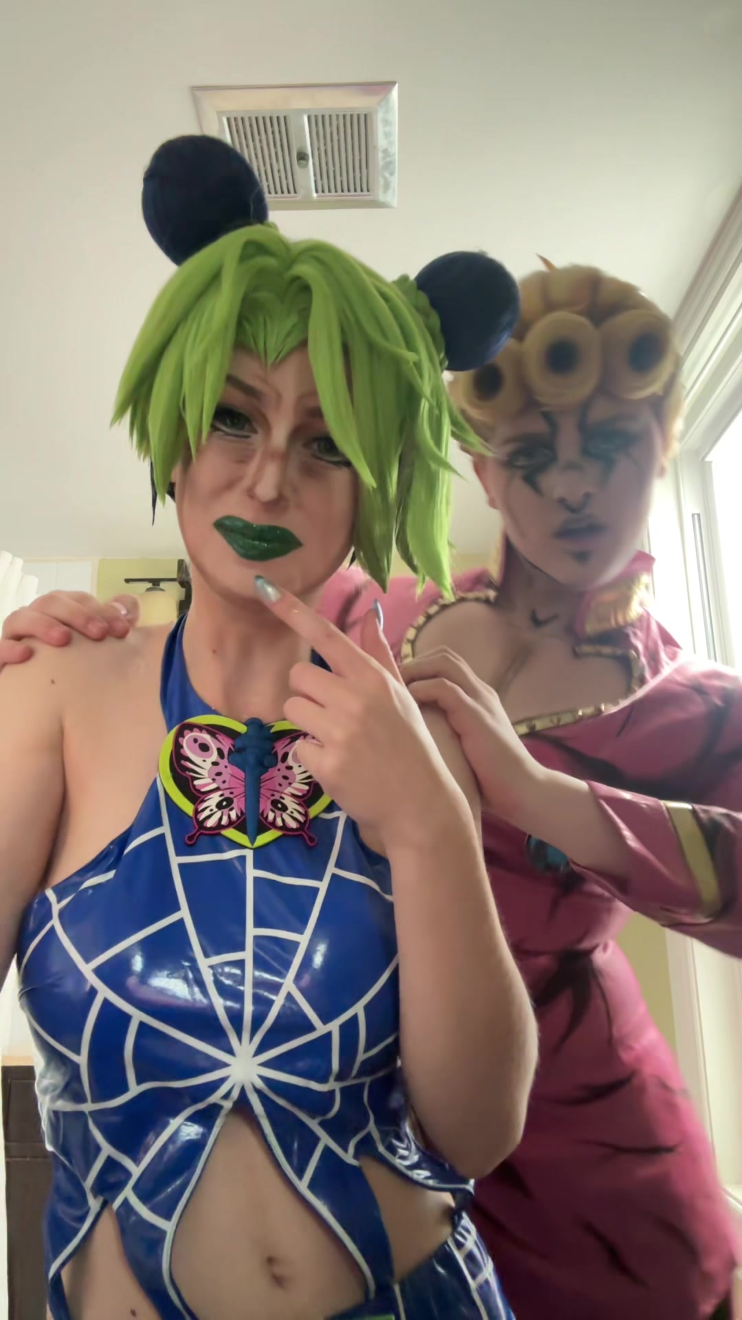 @Blaze_Cosplayz