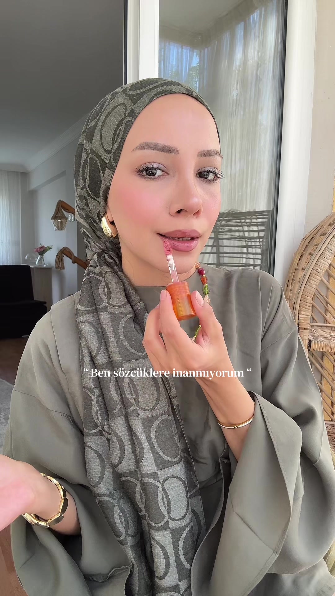 @Öznur