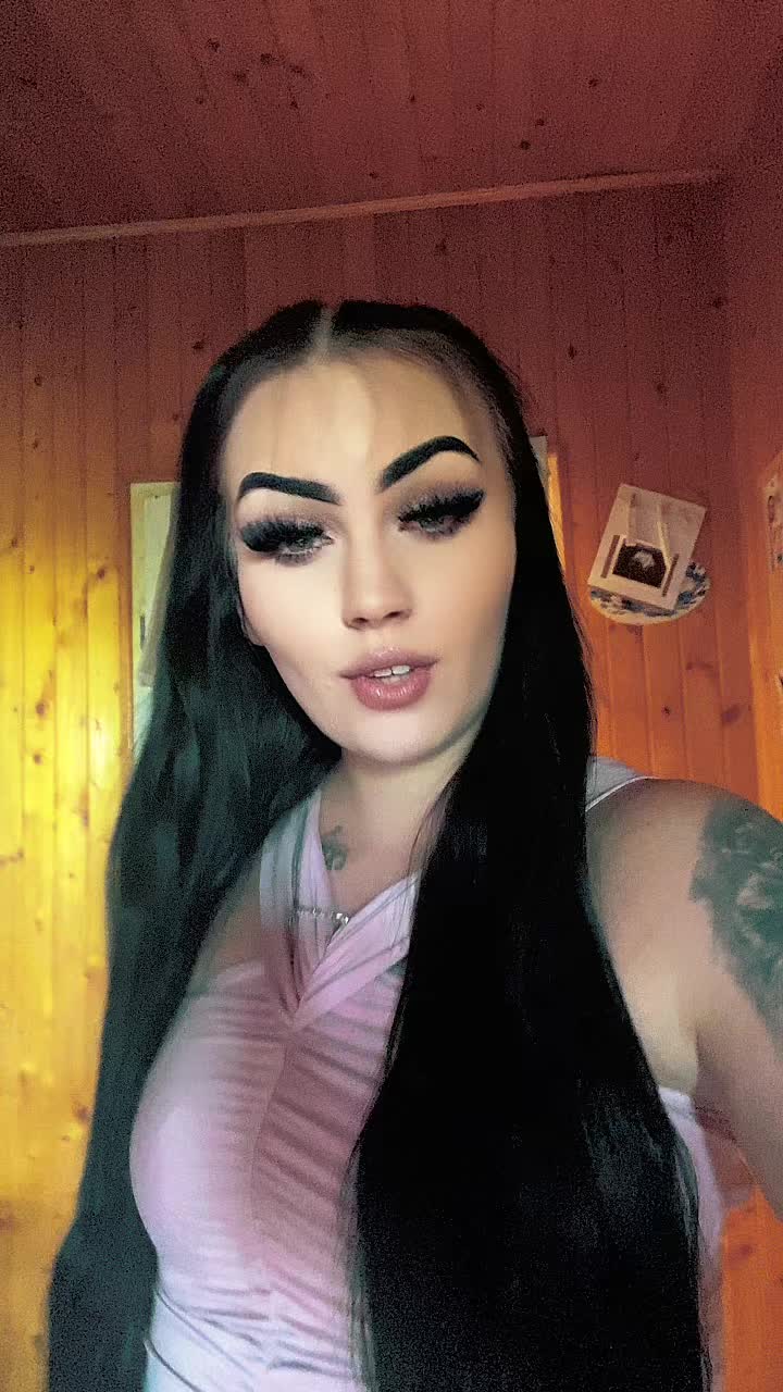 @🔥Wirginia Mróz🔥