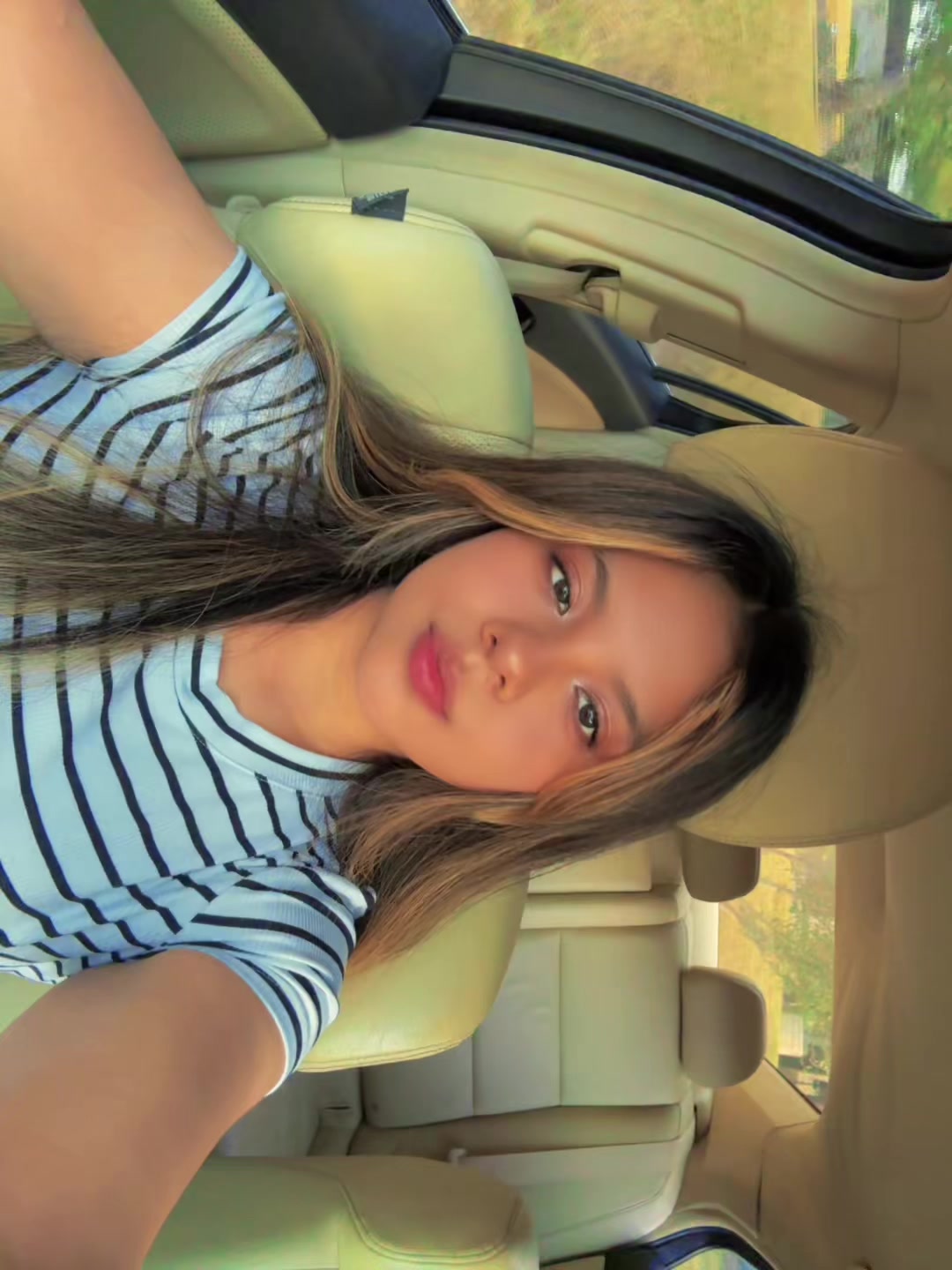 @M&oacute;nica.ml7
