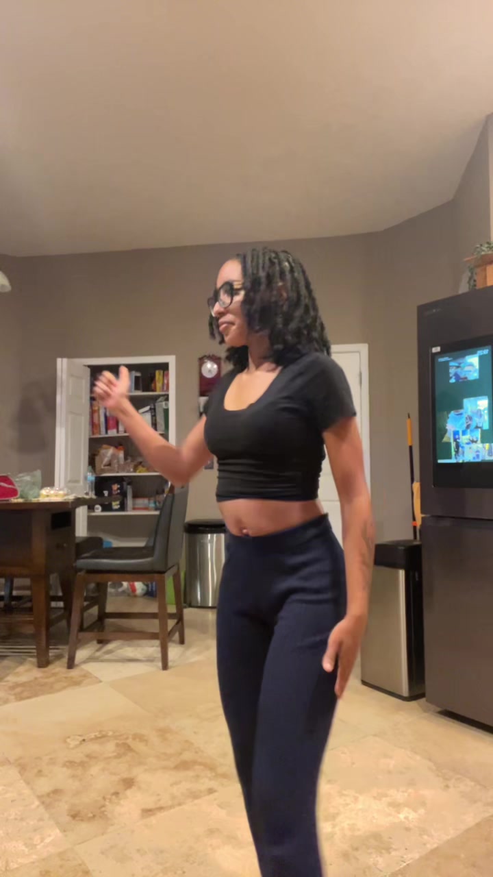 @Ickynikki