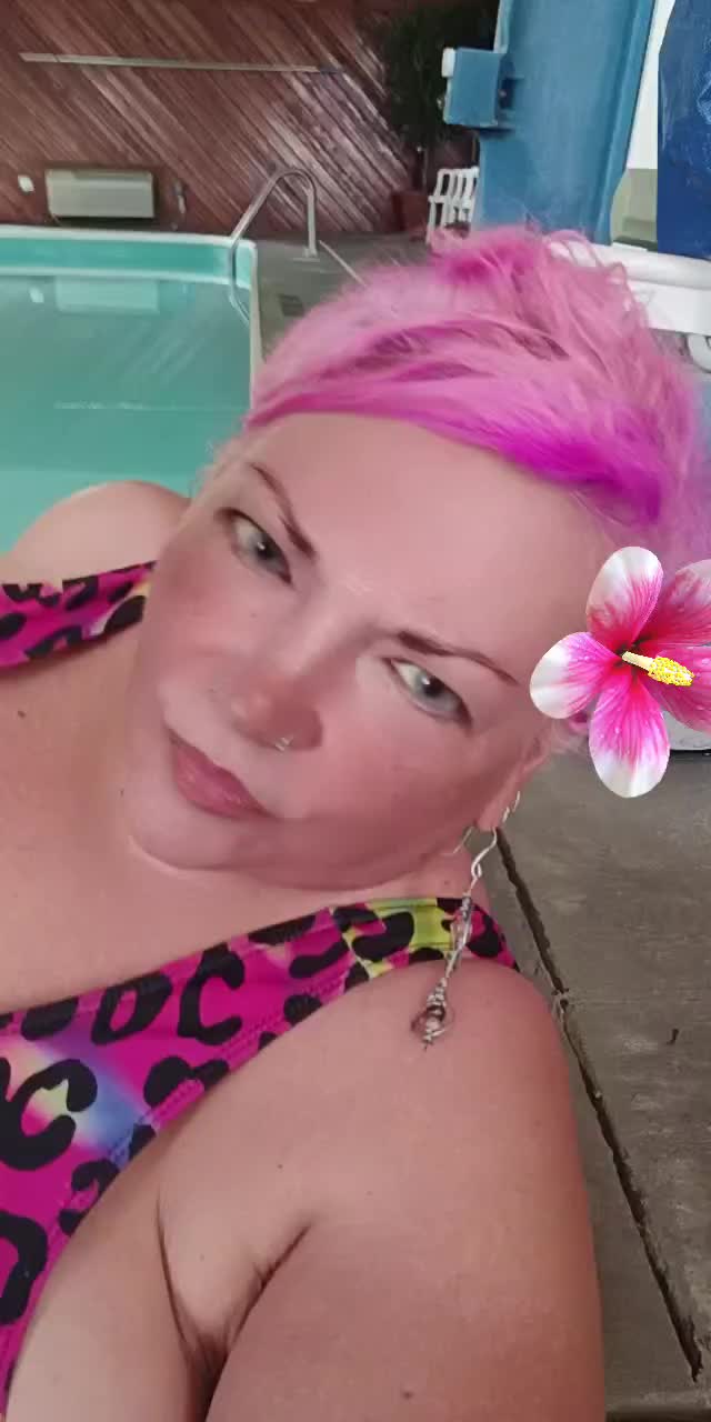 @🇨🇺🇵🇷SingerSEXYCUBANALADY