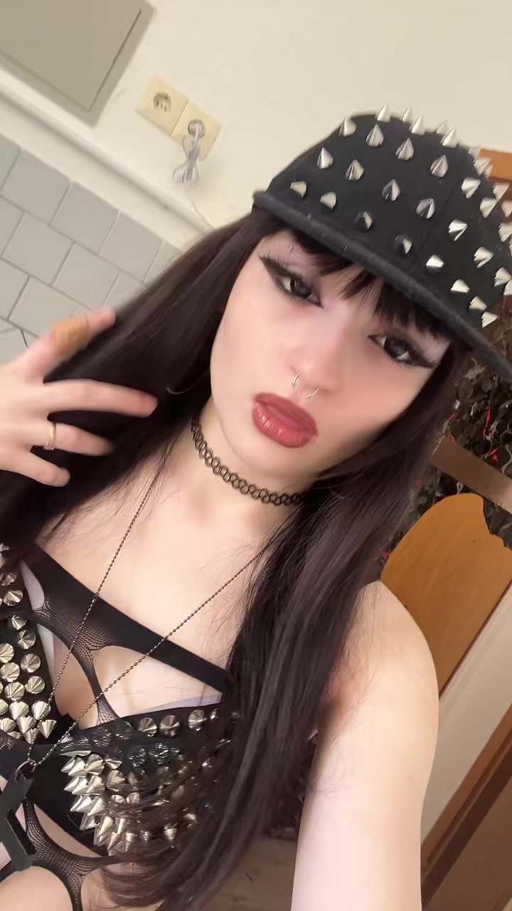 @sabrina🦇