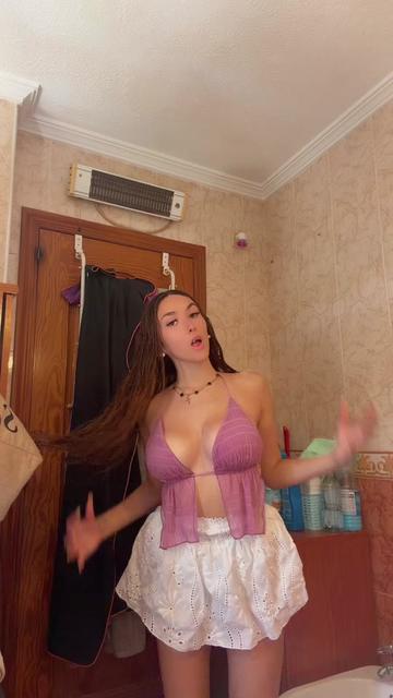 @👸🏽