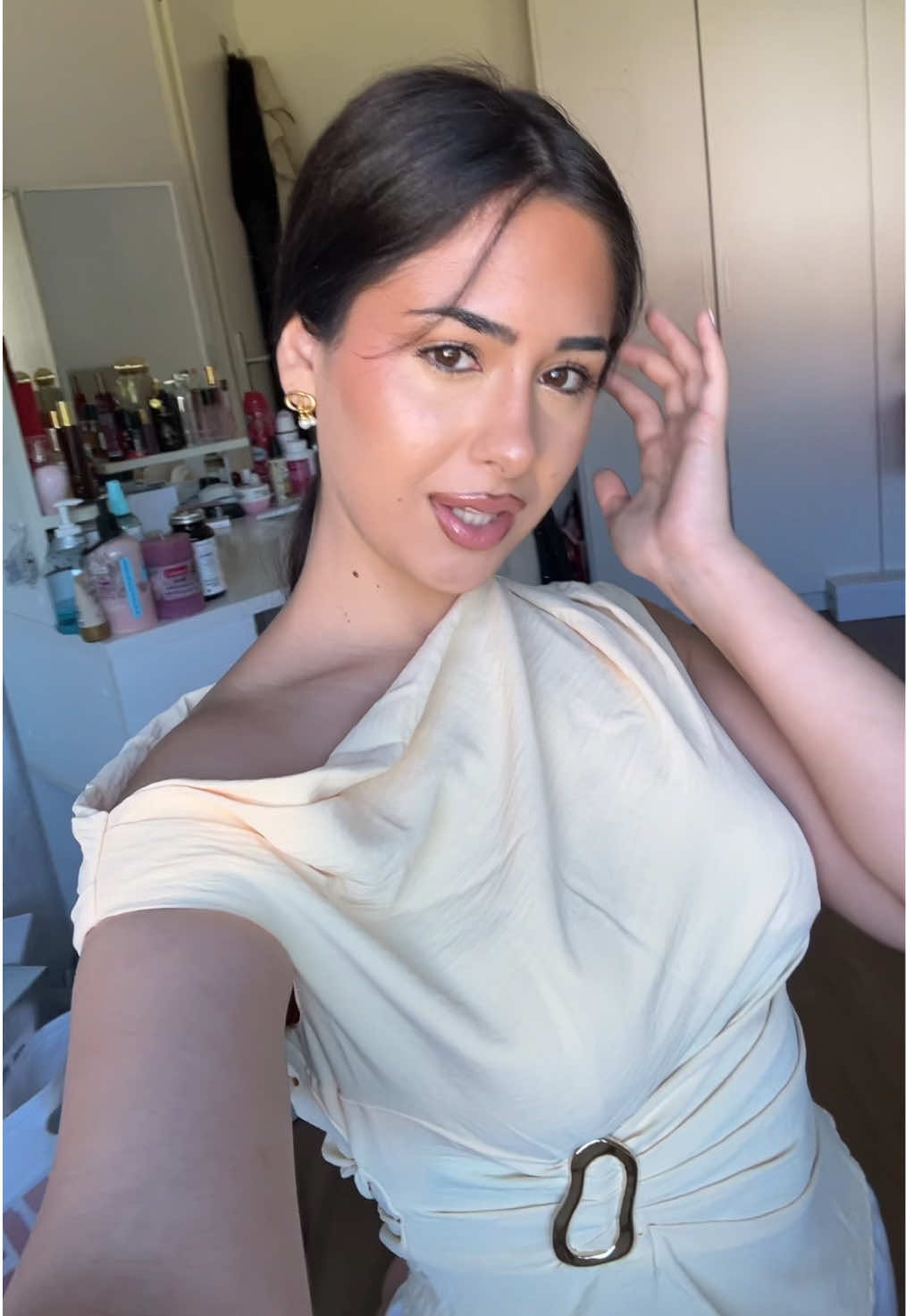 @livealejandra