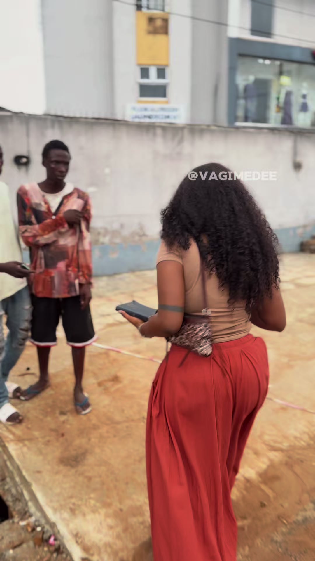 @vagimedee