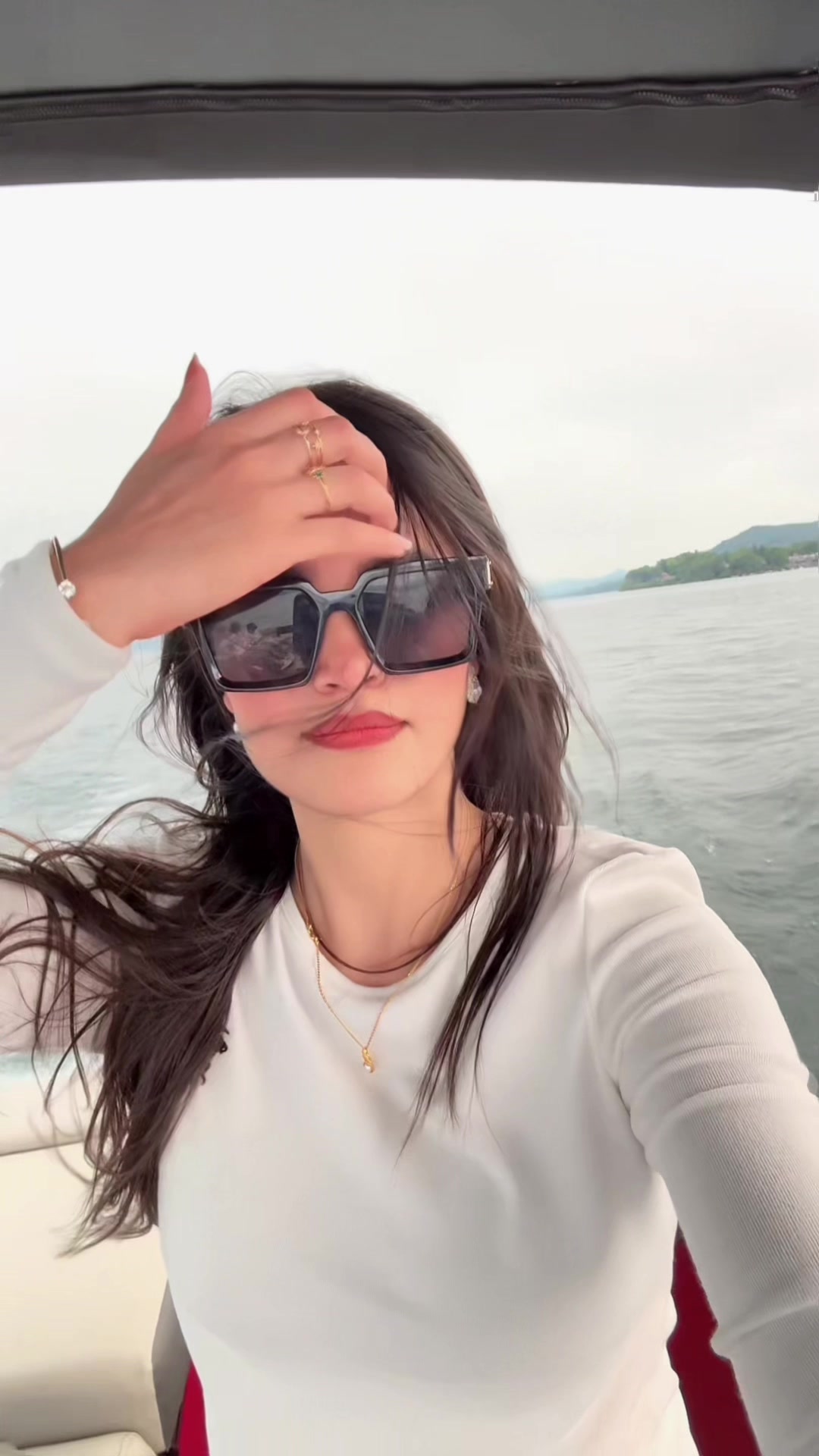 @Aasha 🌖♏️🇳🇵