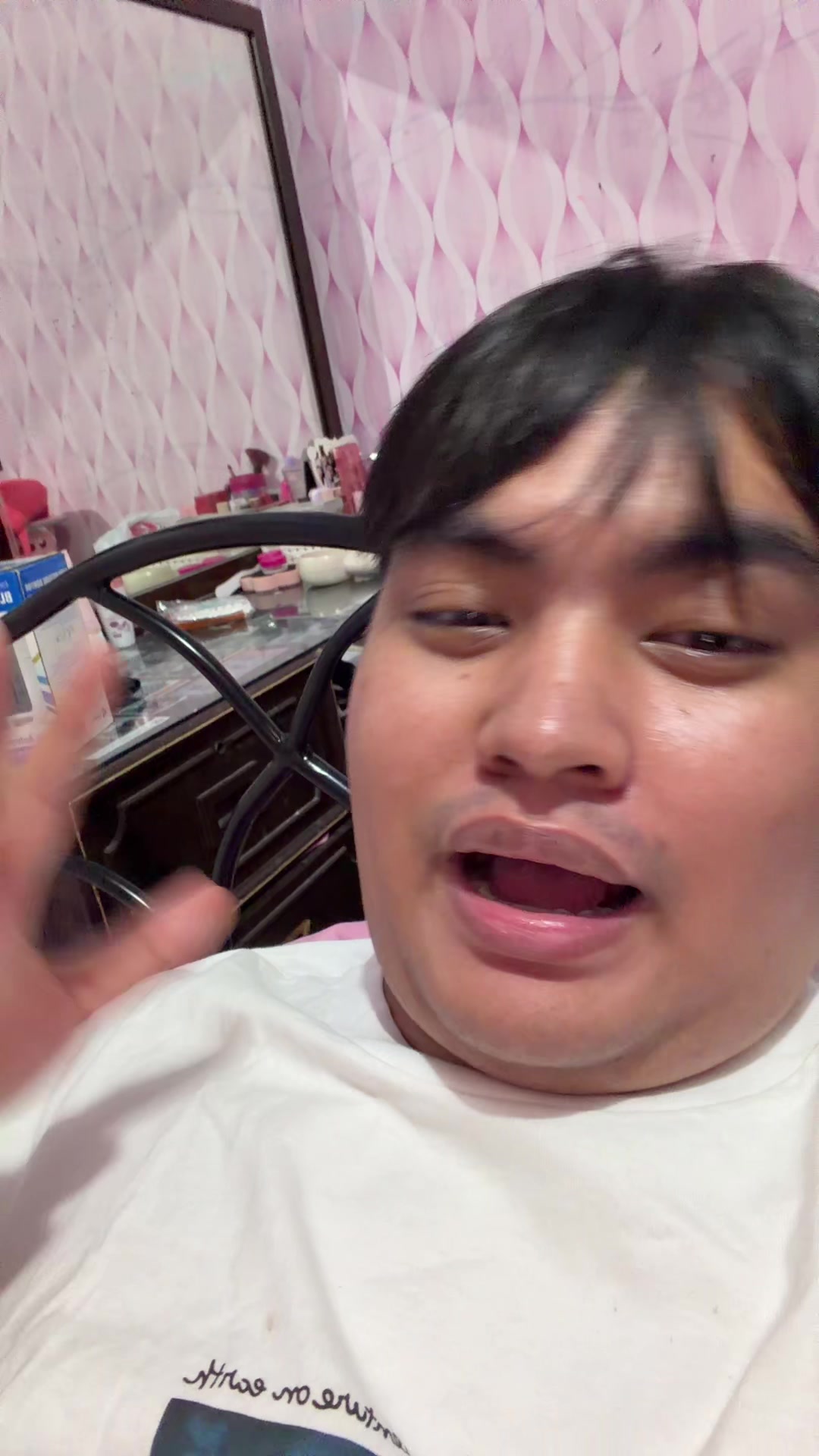@rawr reacts 💖