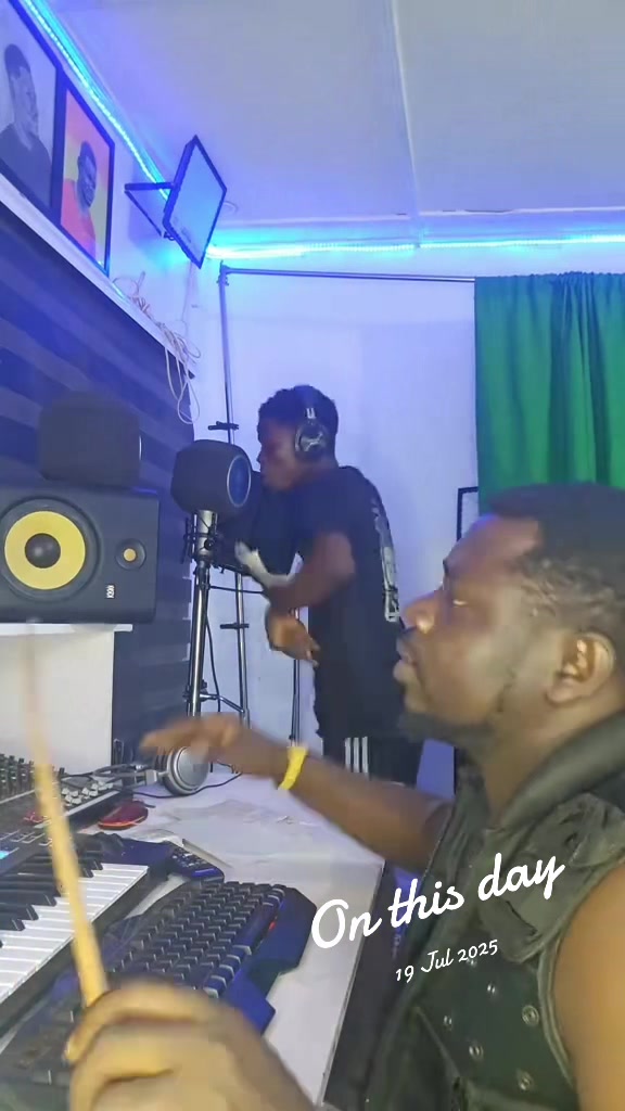 @HONEY BOY GH