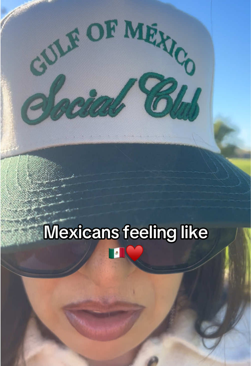 @MXCHIC | LATINA BRAND