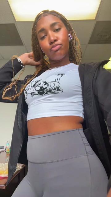 @_shayyourgrace_