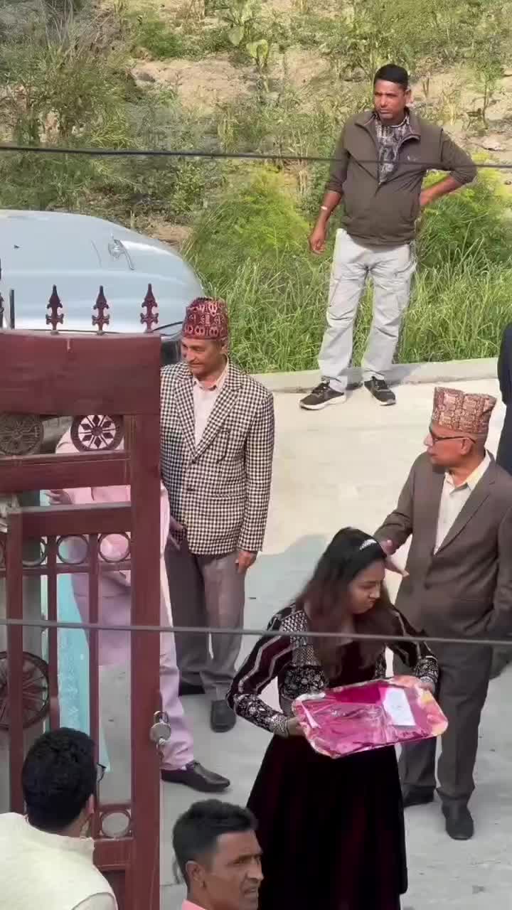 @deepeshghimirelaughmandu
