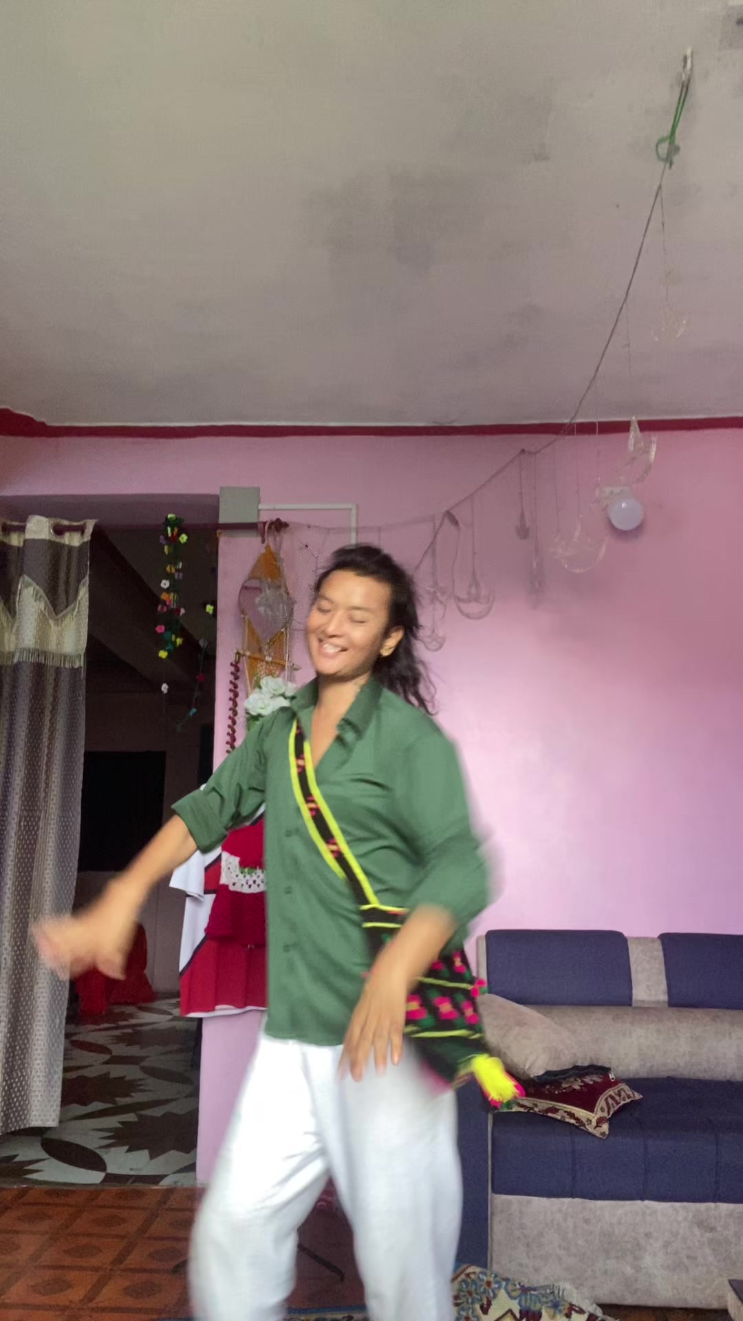 @Amar (डुलुवा केटो)