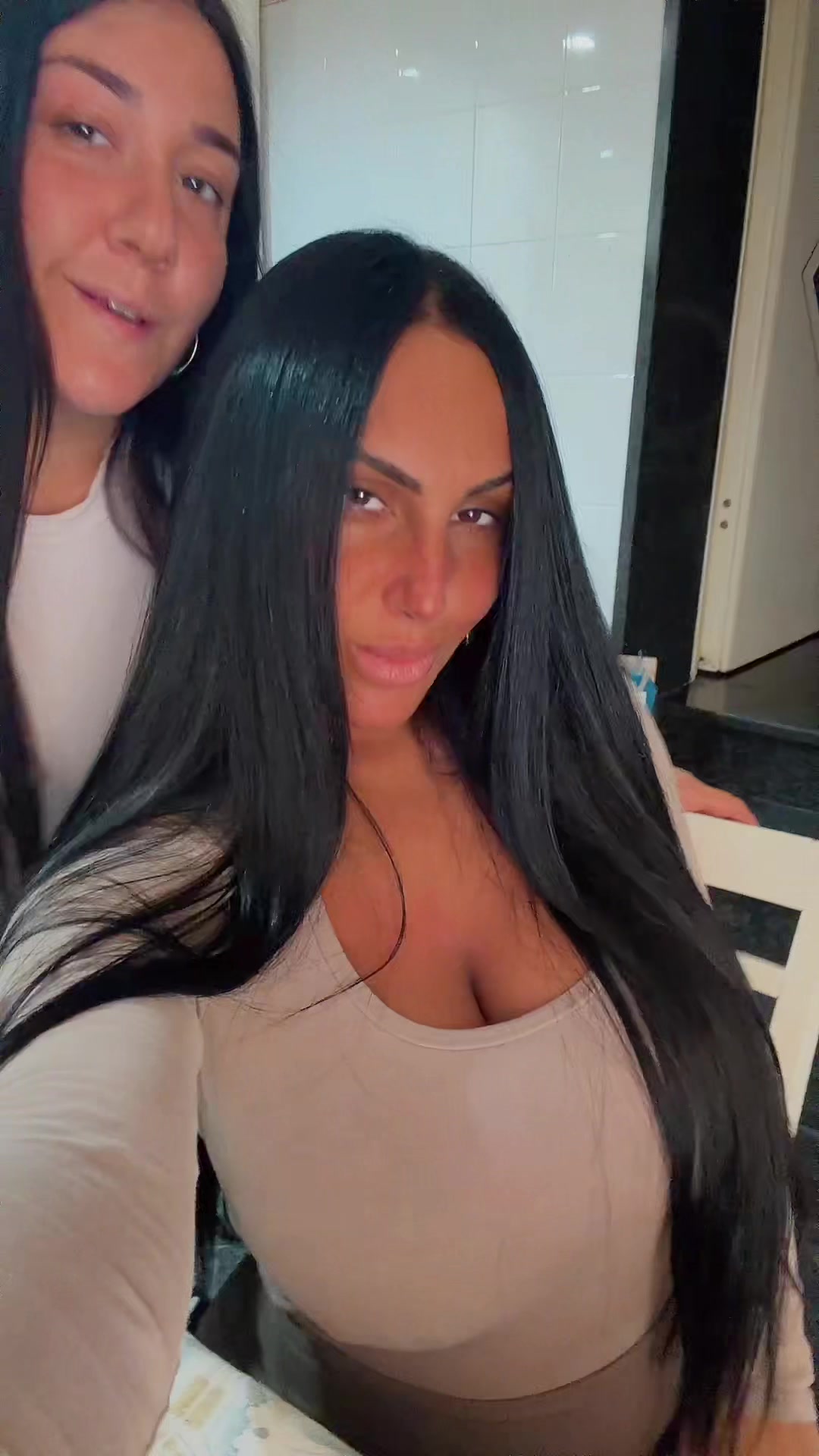 @Martina🥀