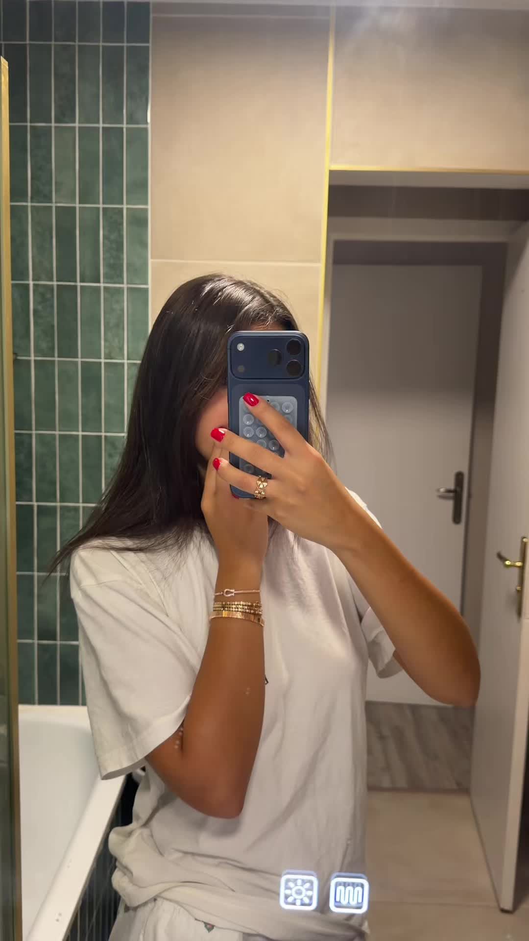 @🐅