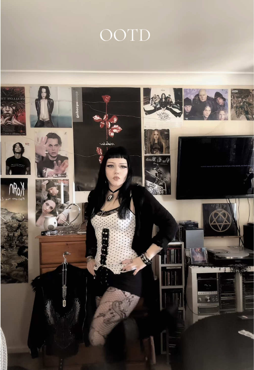 @Emily🦇🖤