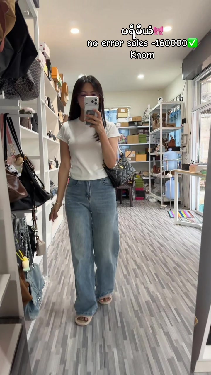 @Knomonlineshop