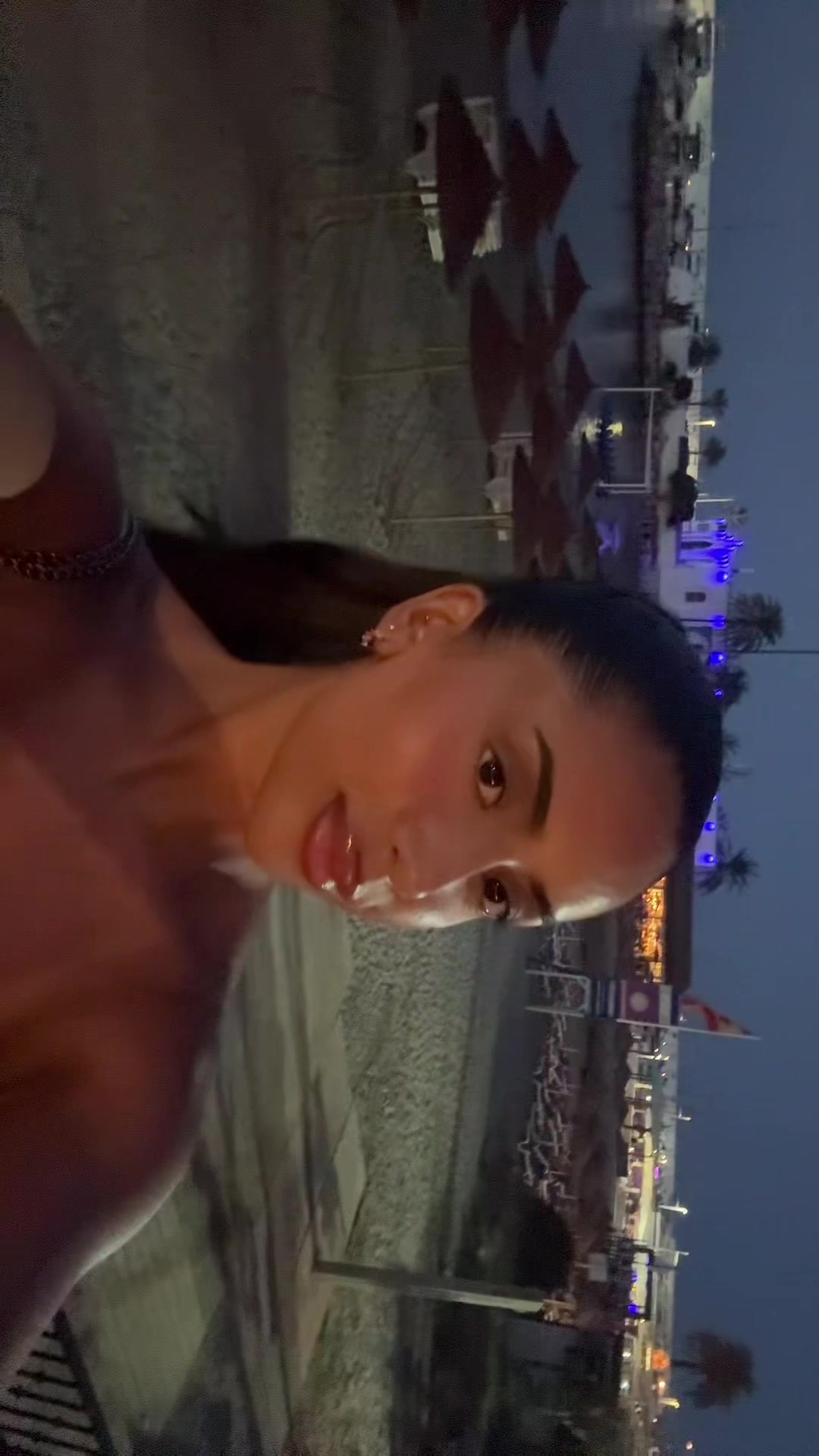 @jeanett