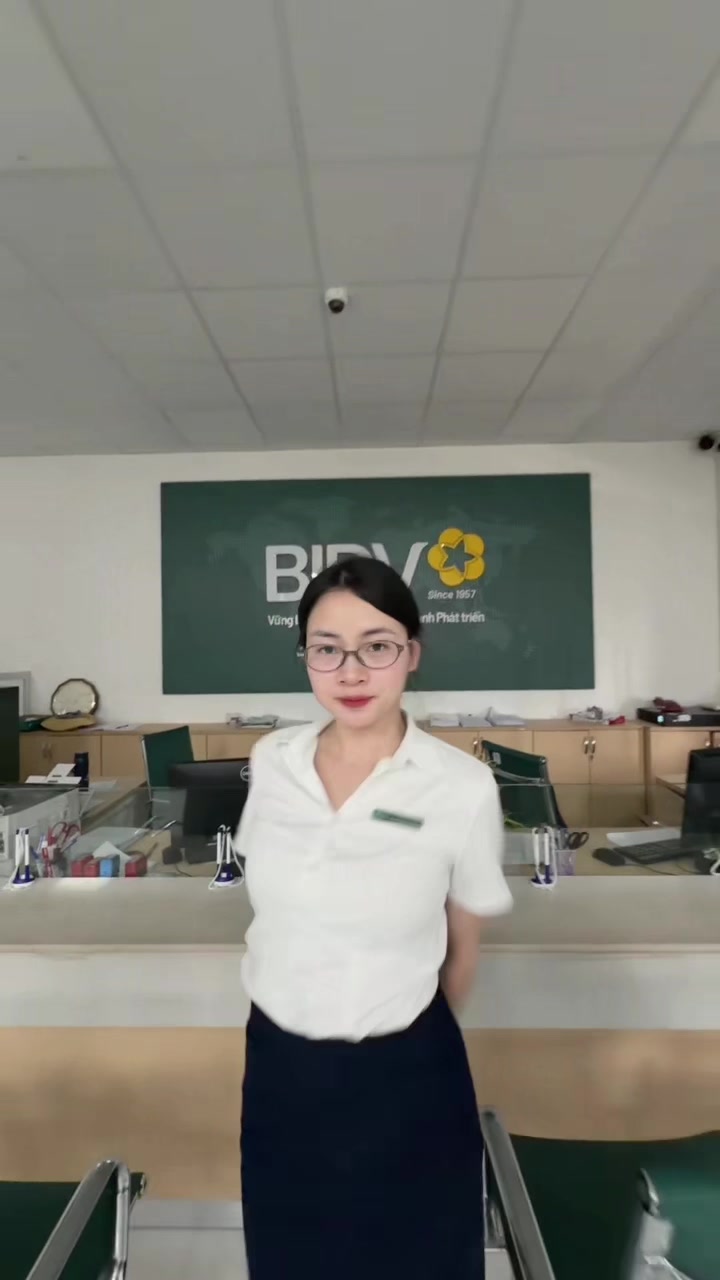 @Làm gì giờ này chưa về?