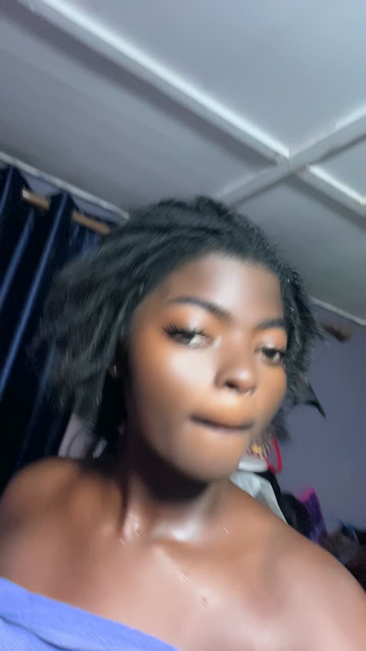@Cutest Abena Purple💕🫧💜