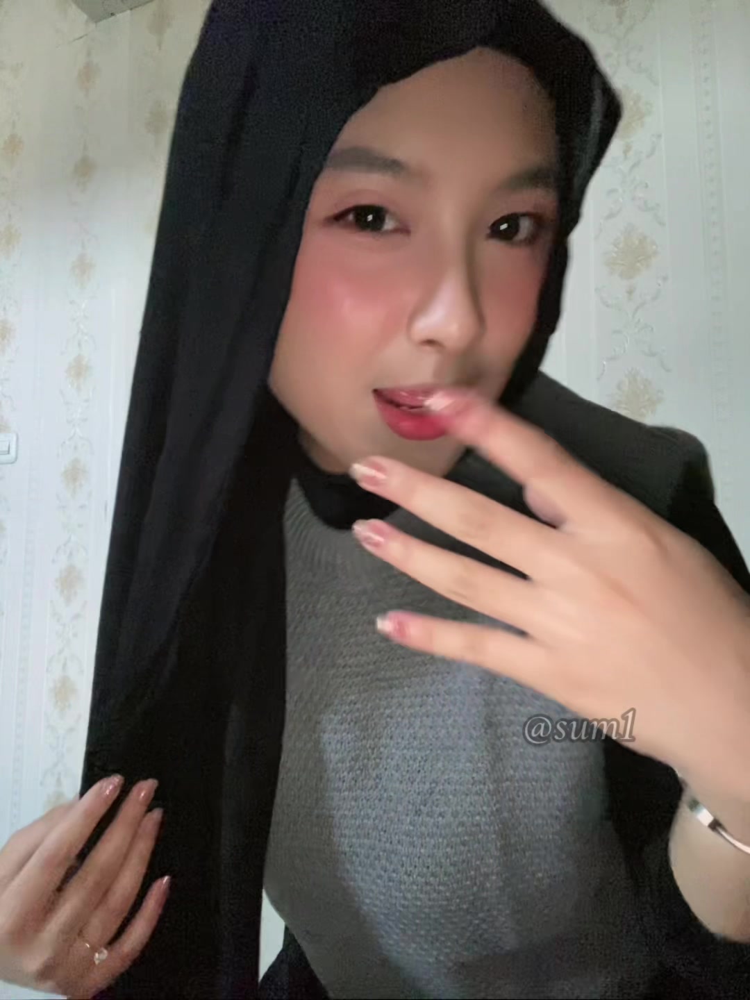@sum1