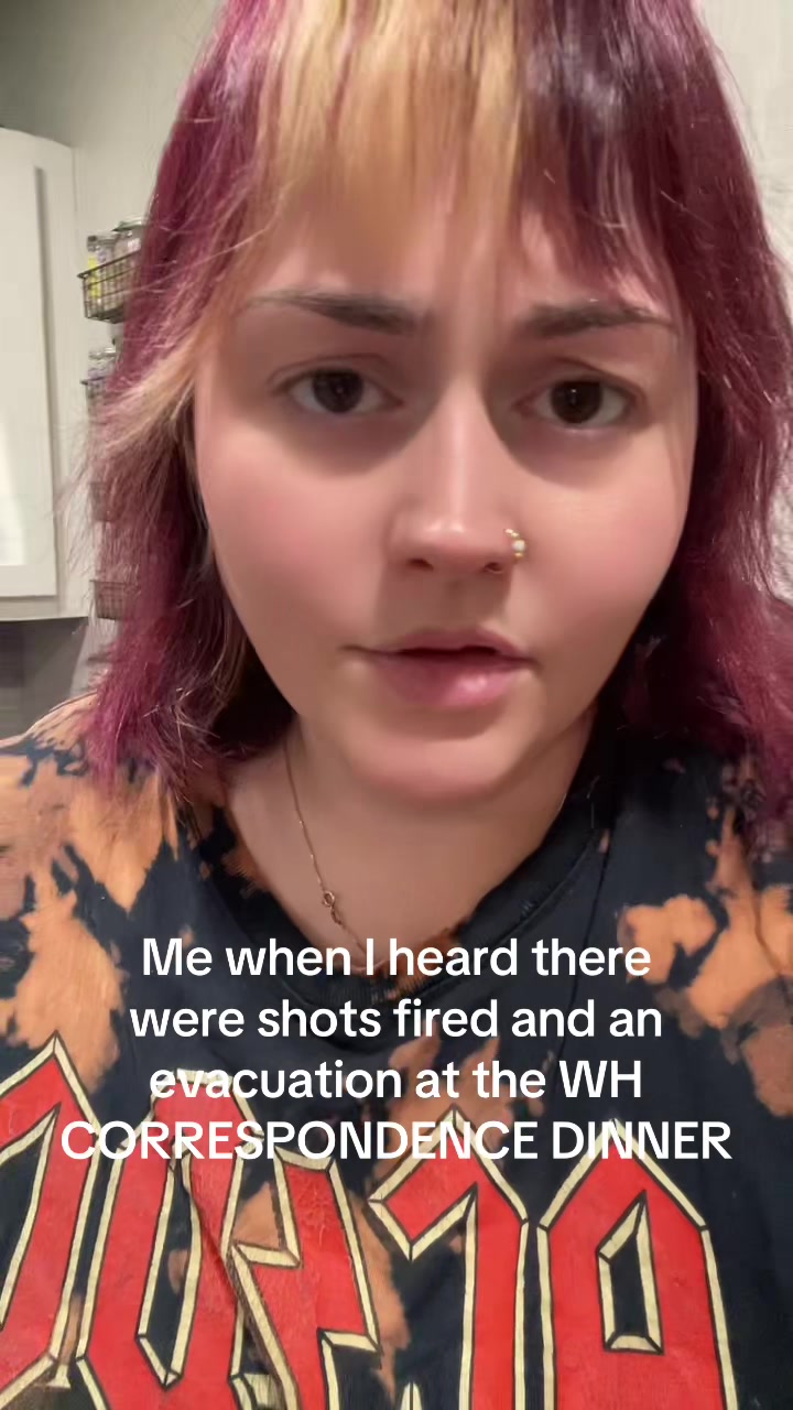 @the_crashout_queen