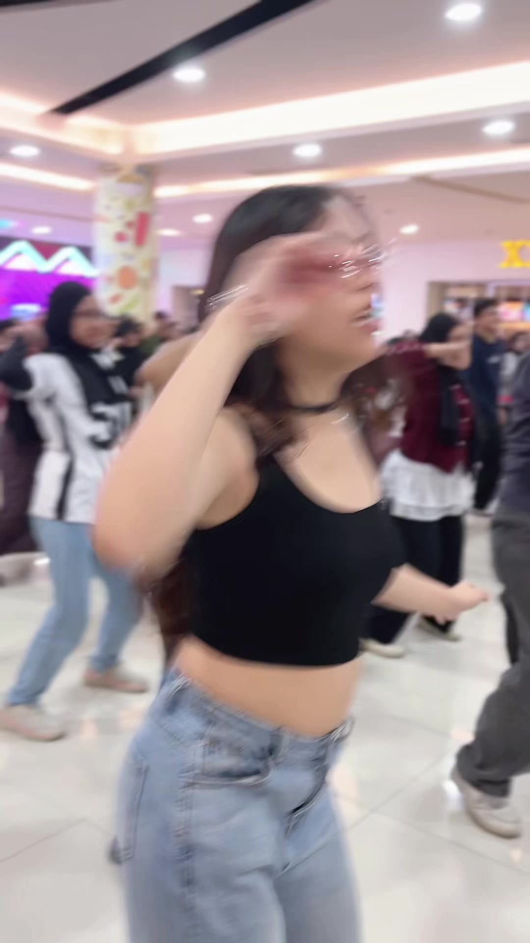 @ayes