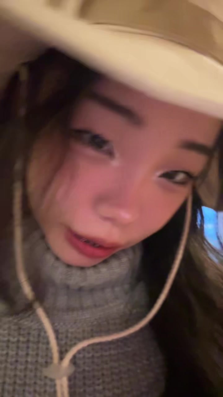 @kiss