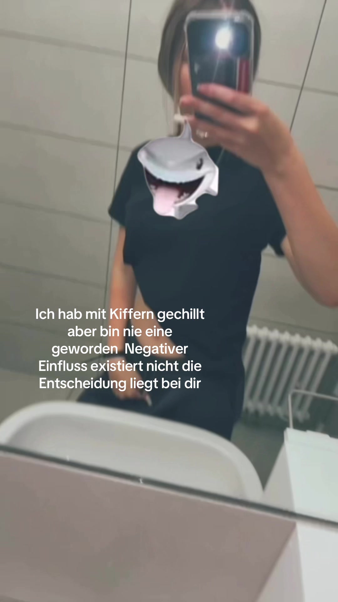 @𝓐🥥