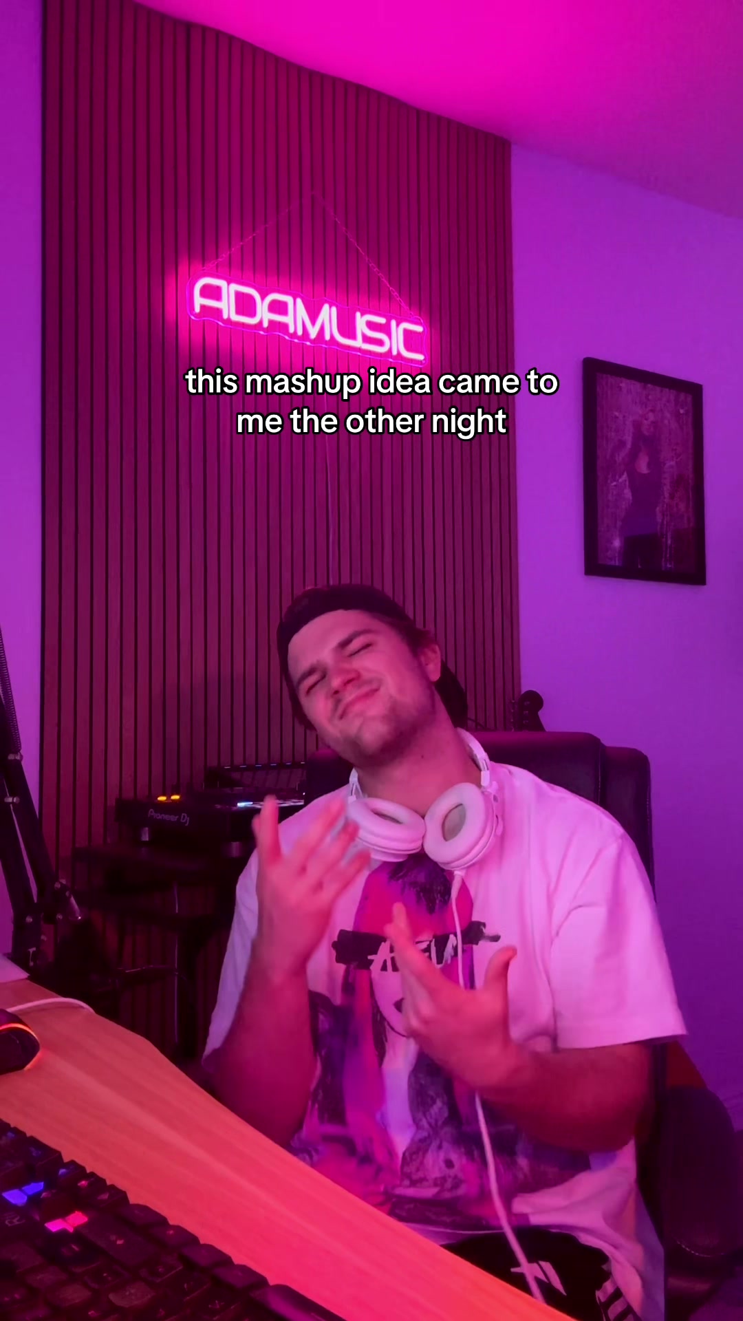 @Adamusic
