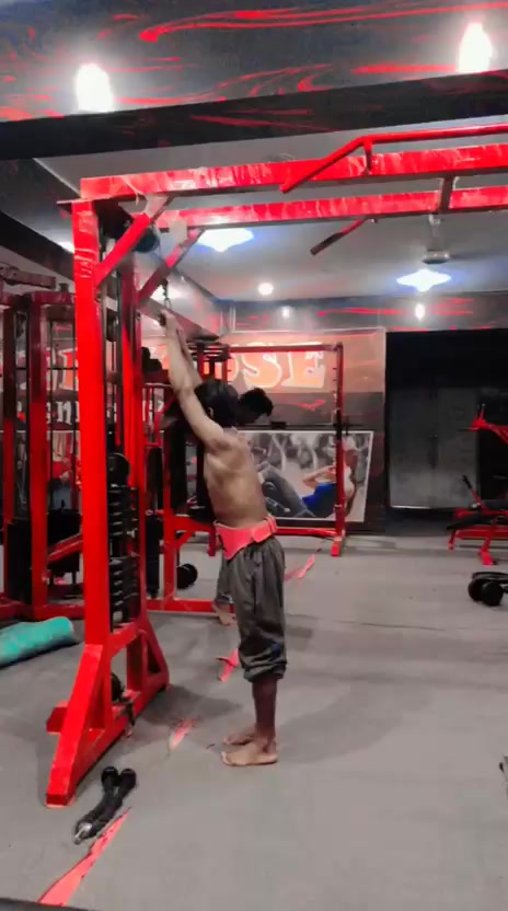 @sad gym boy 💪😔💪
