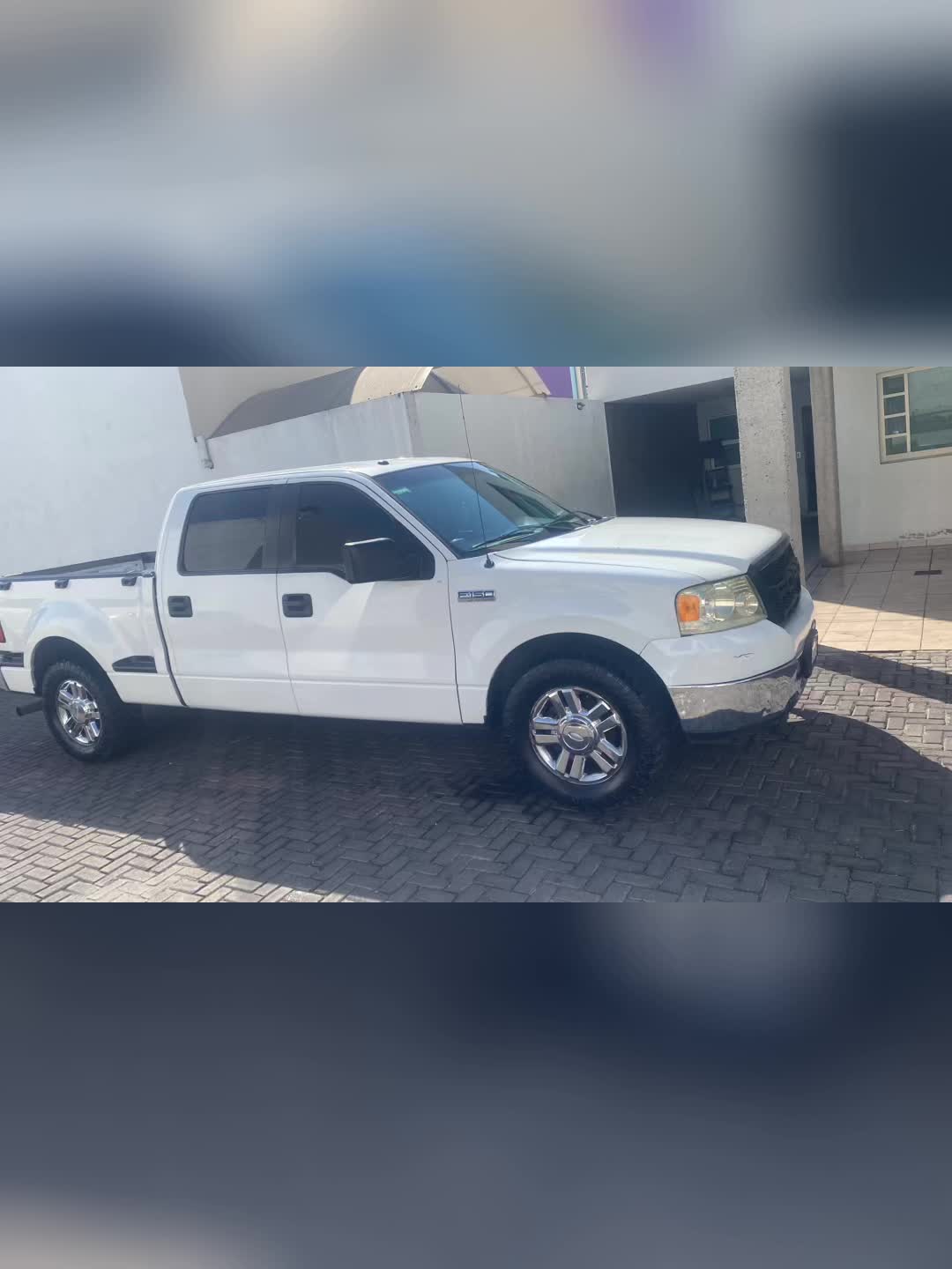 @dobleochowar