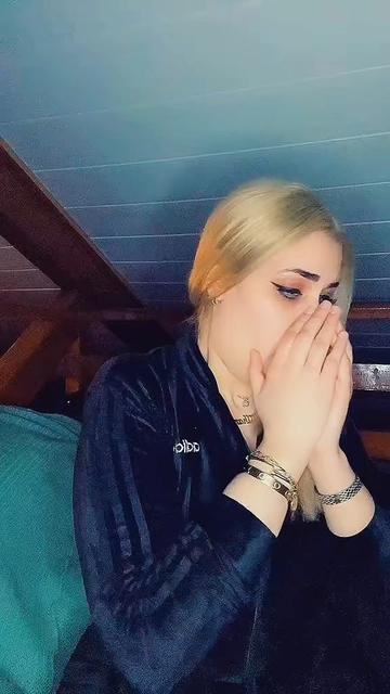 @ألأستاذة نجوى ((وحش الكون))