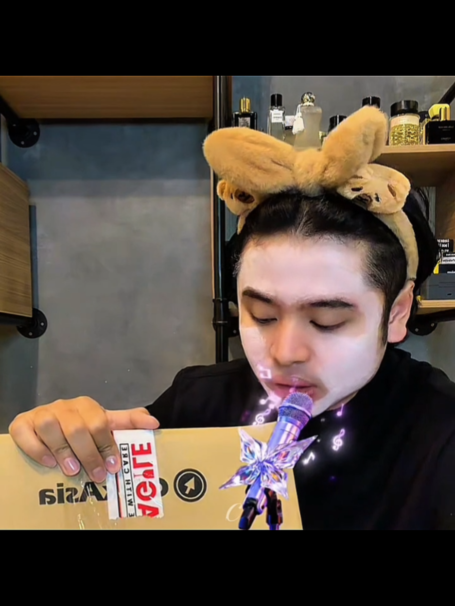 @๐๐๐๐ข๐๐๐๐ซโจ