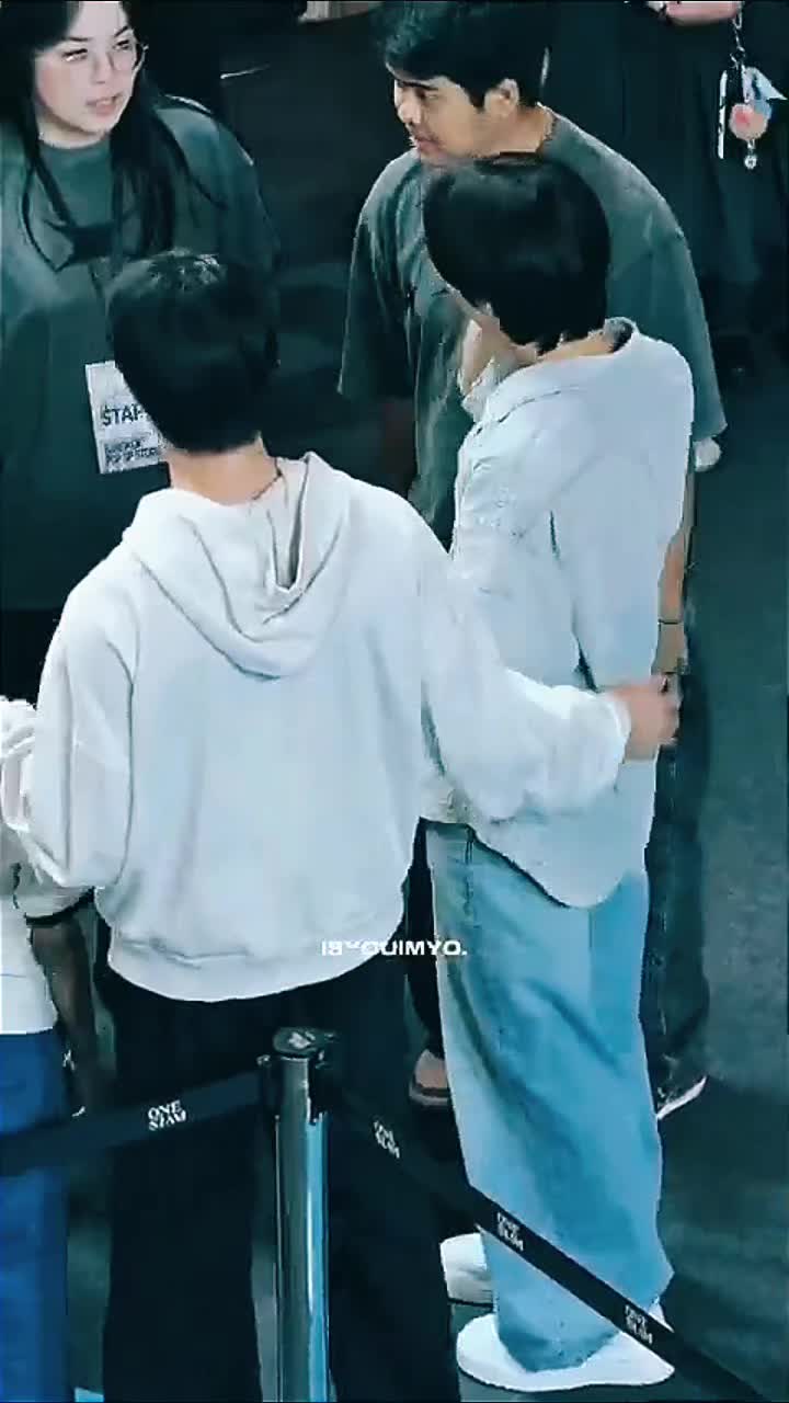 @𝒜𝓃𝒾 🍡