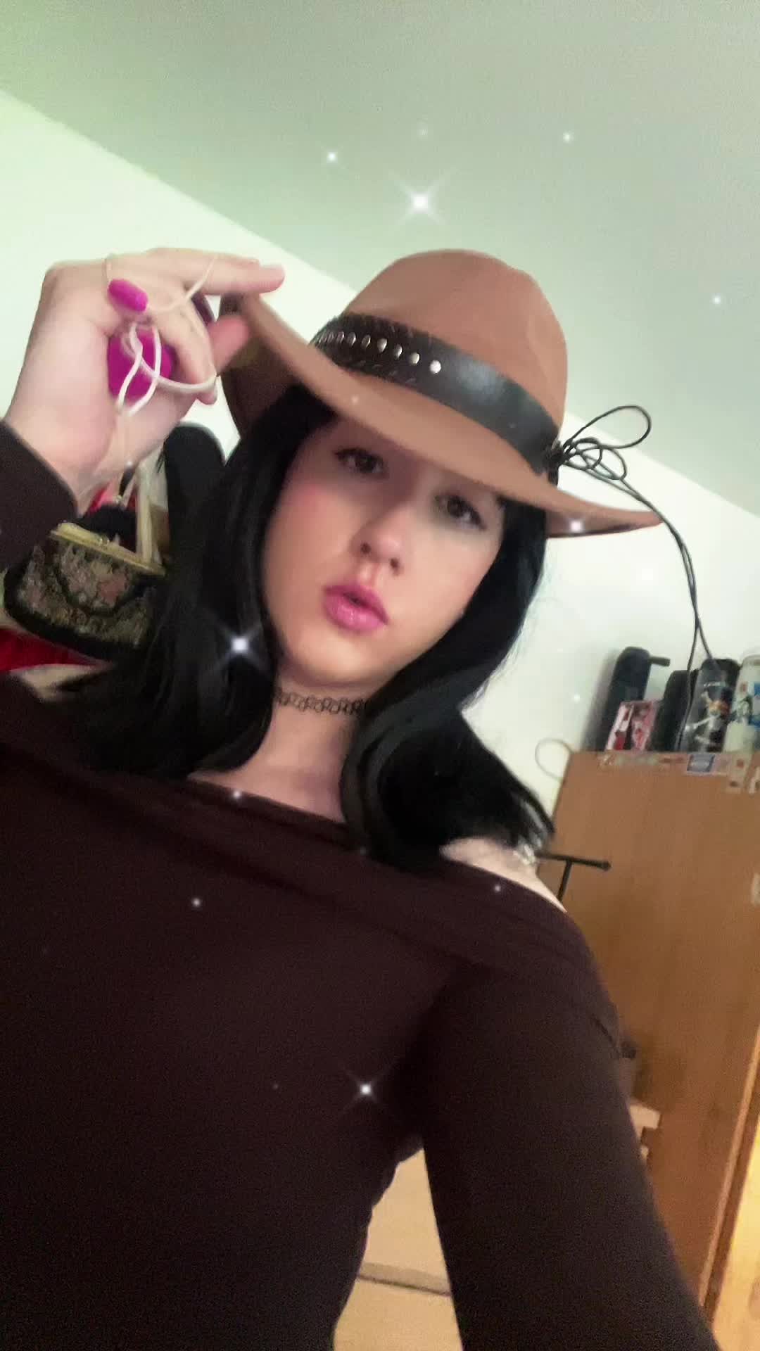 @Elinn