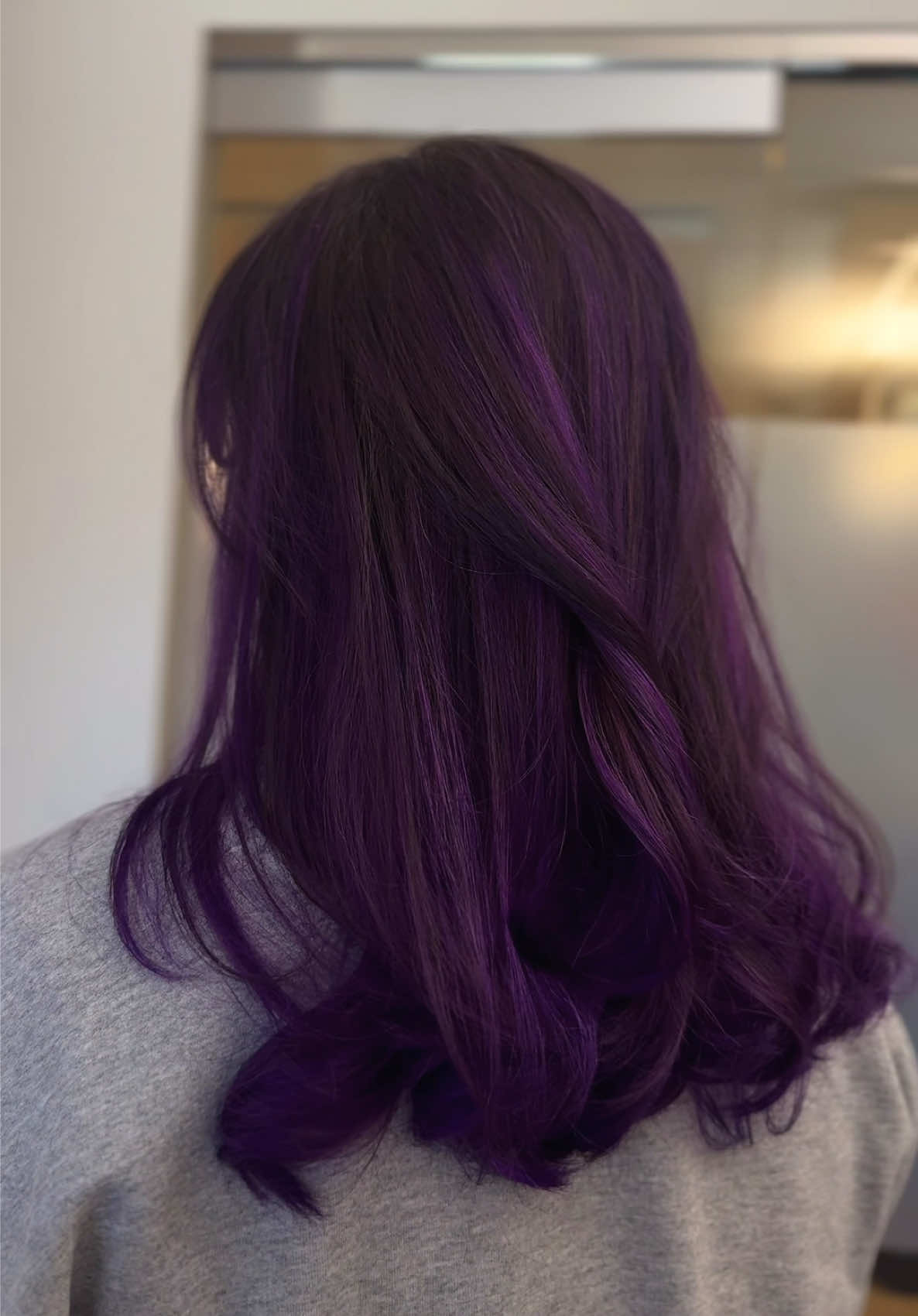 @Emily Gale | HFX Hairstylist