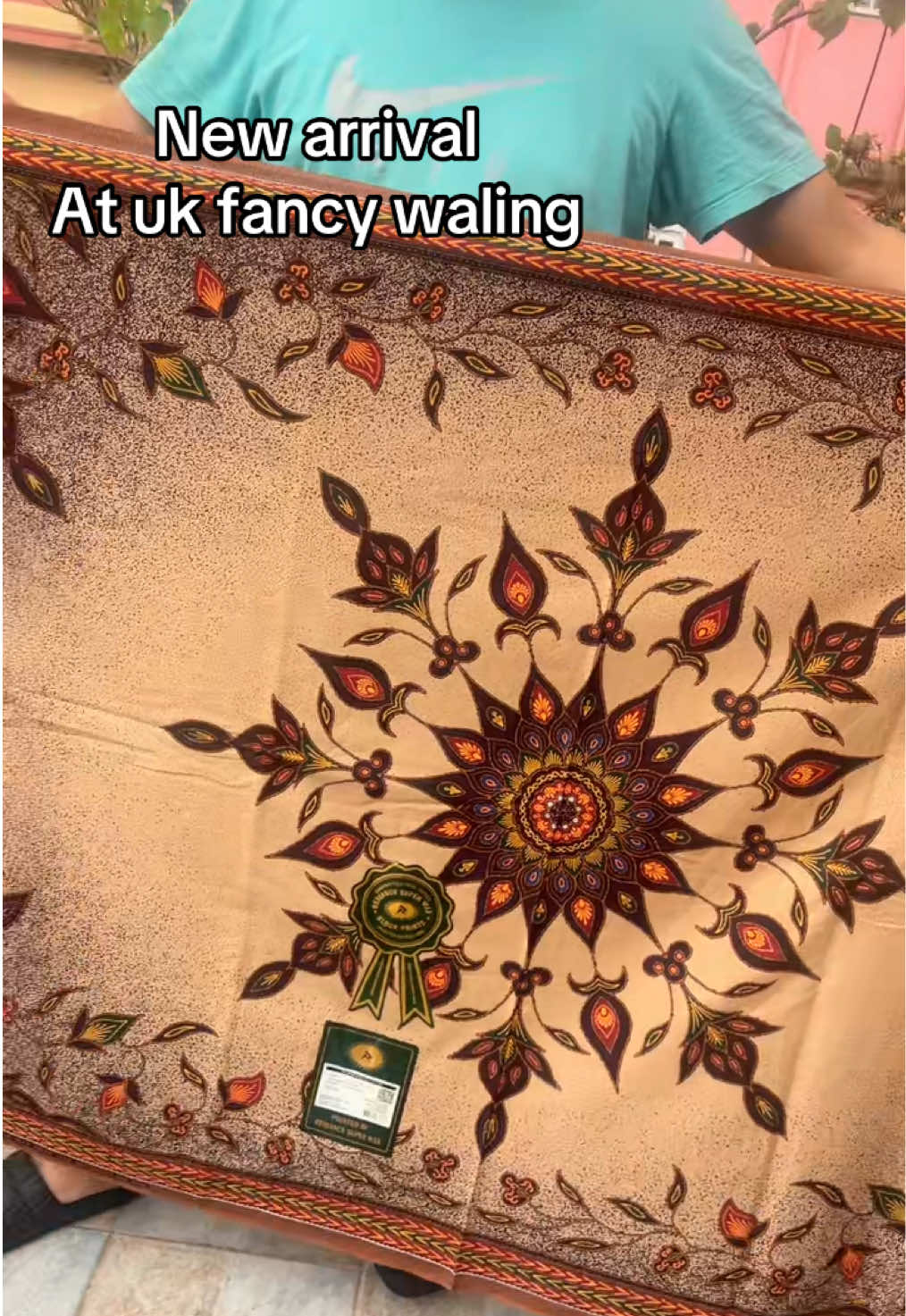 @New uk store waling