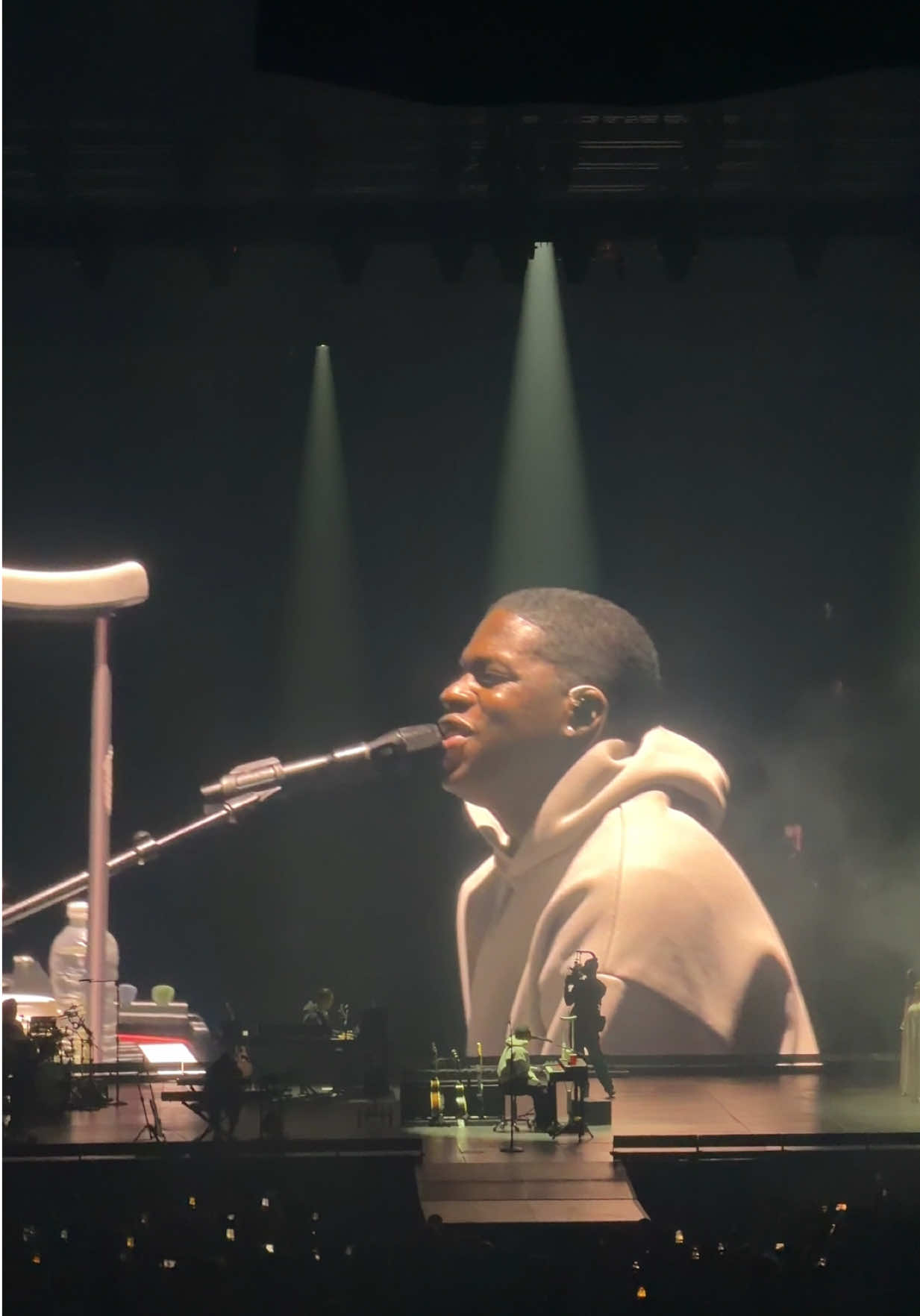 @Ayaa