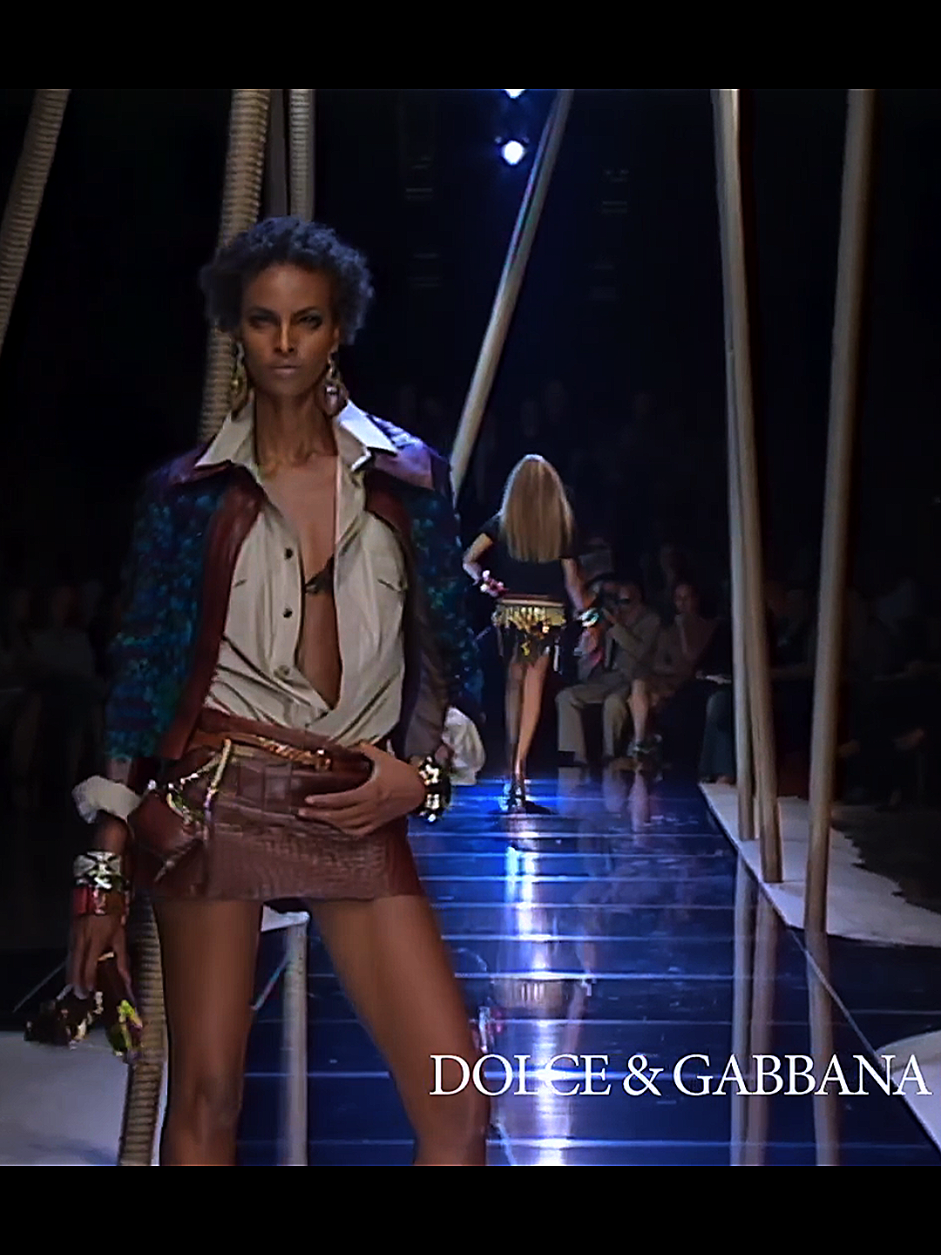@fashion.runways