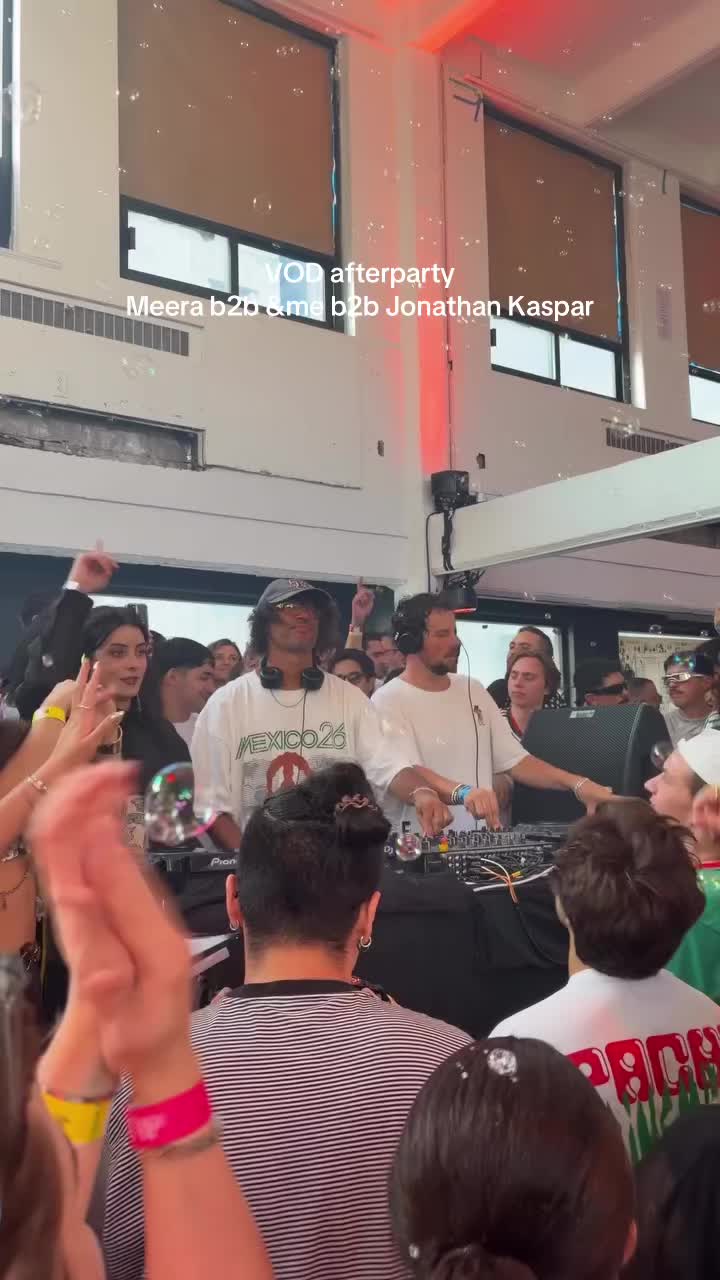 @David Cortés