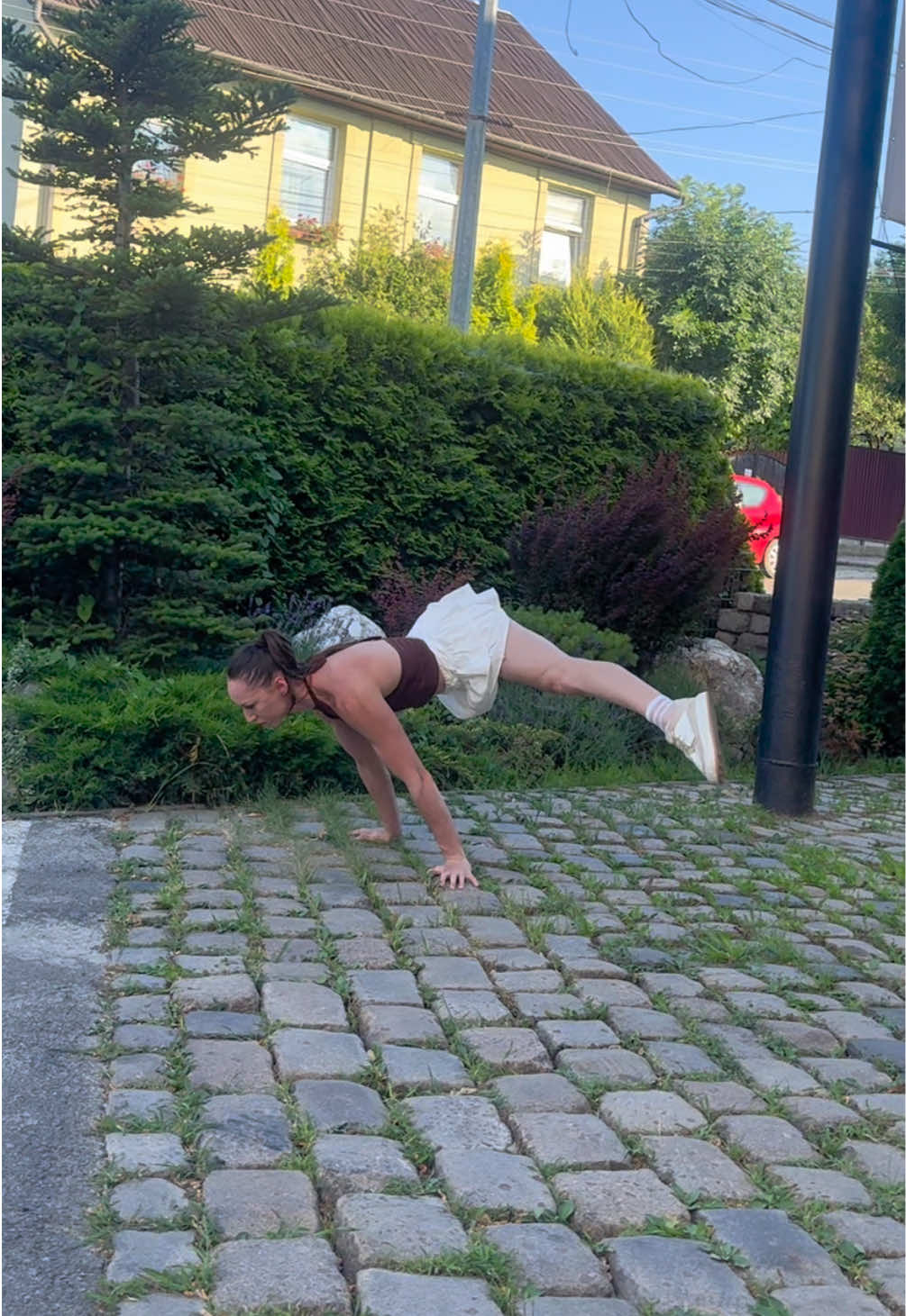 @lena.calisthenics