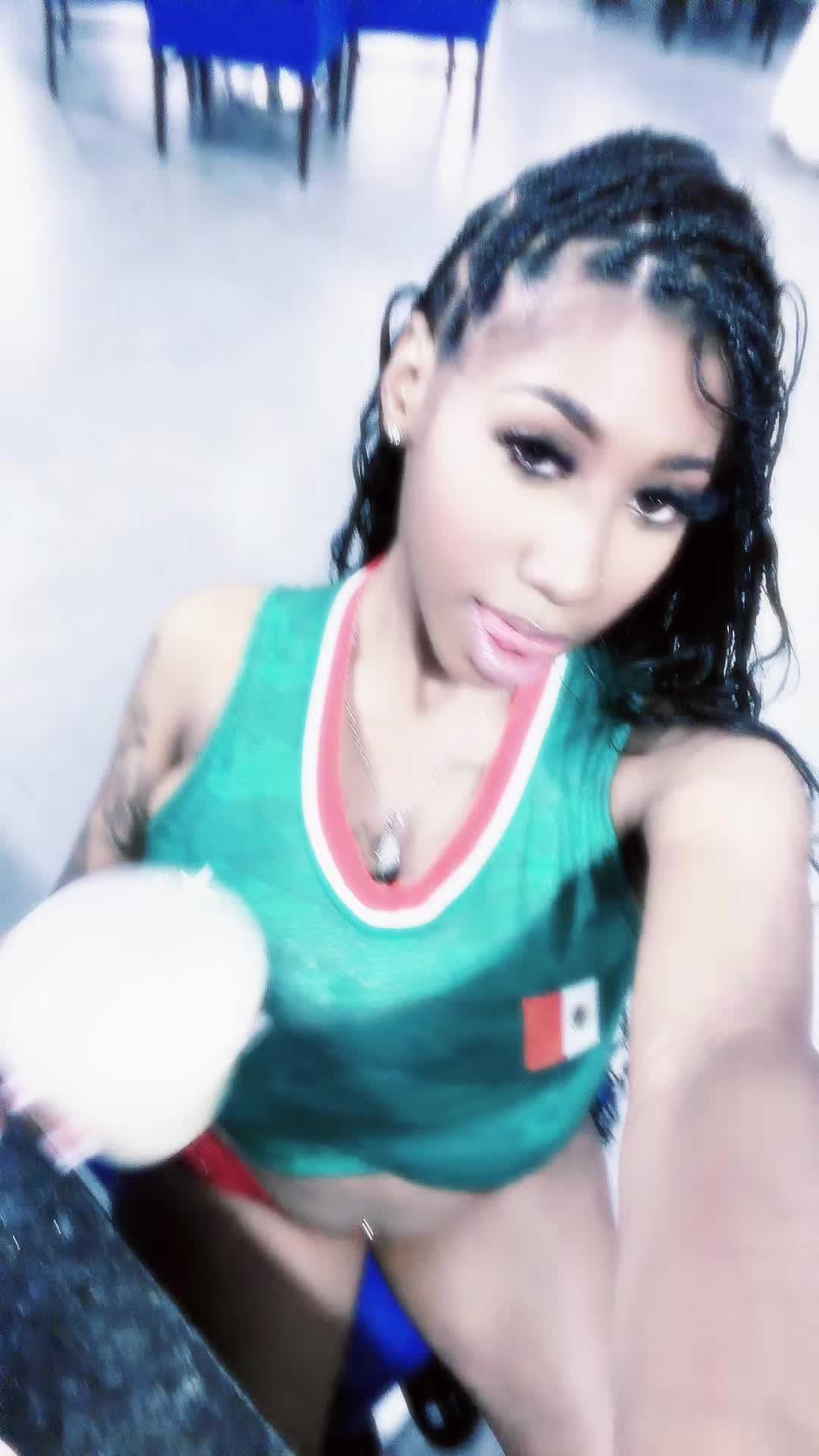@andimlaylaay