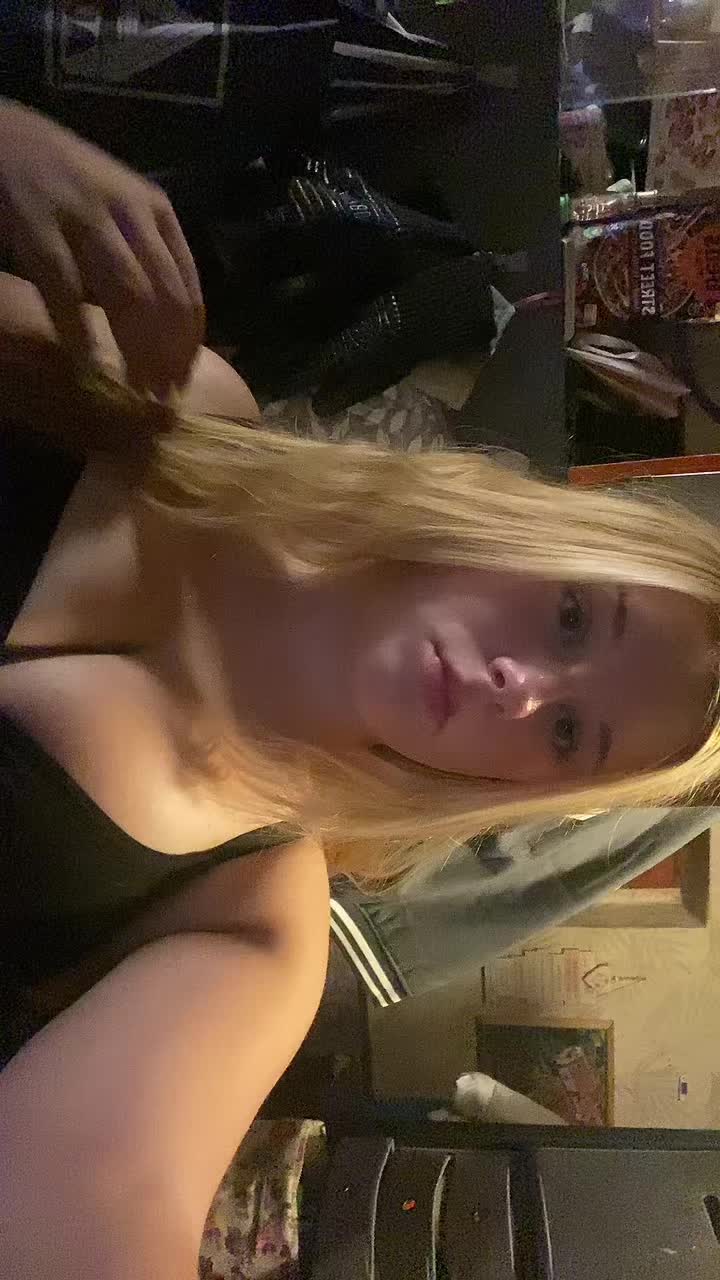 @_