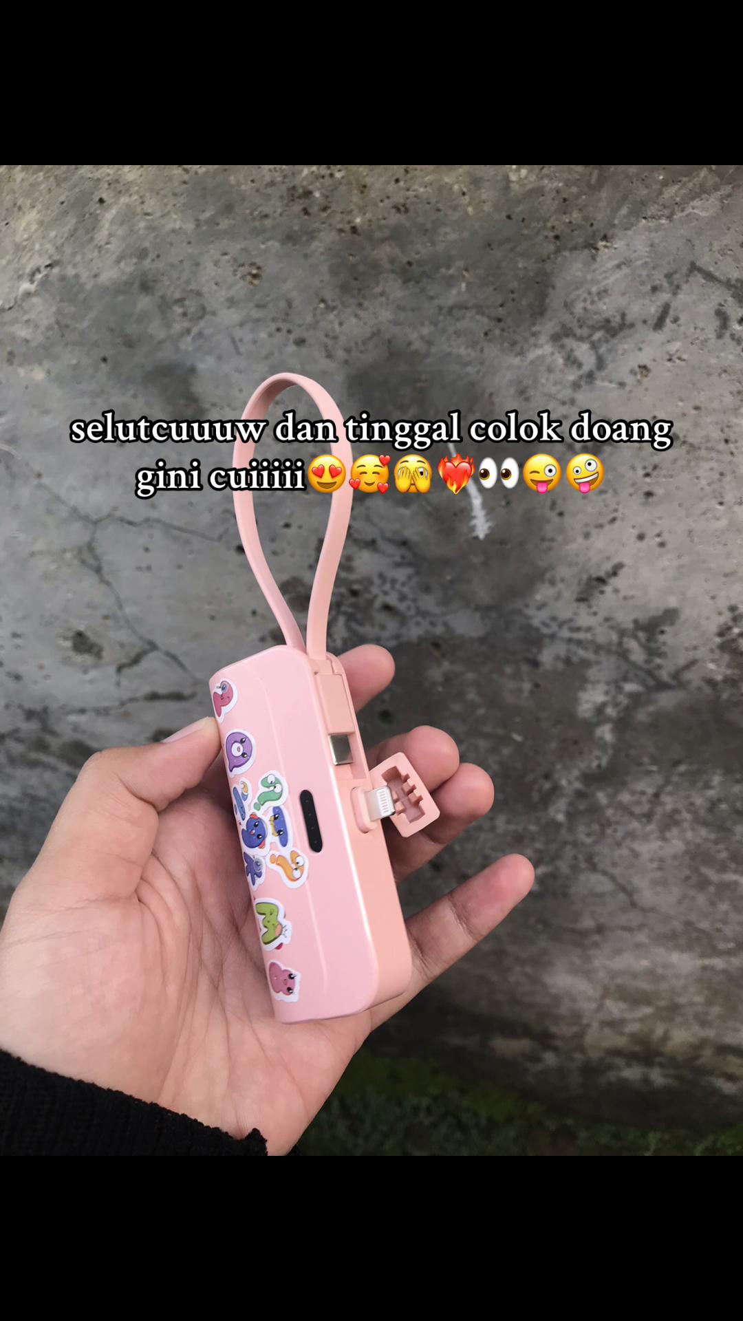 @𝑟𝑎𝑛𝑑𝑜𝑚 𝑡ℎ𝑖𝑛𝑔𝑠