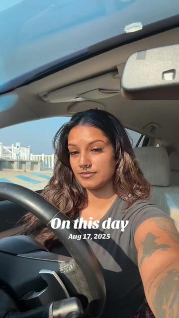 @Indya_gttb