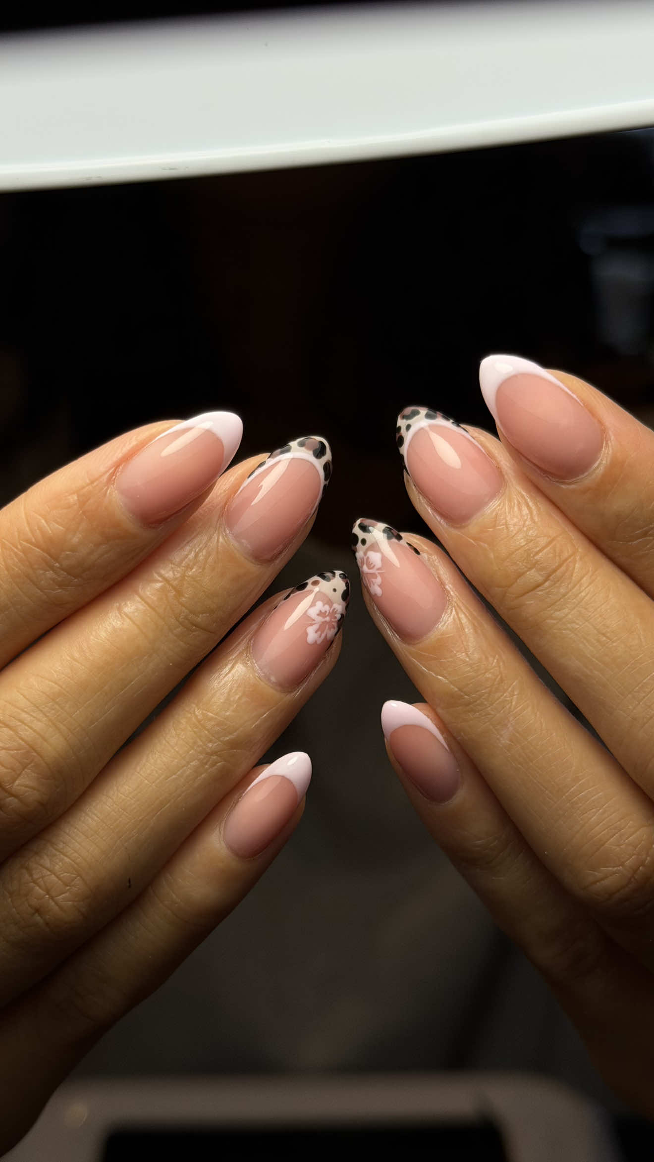@milknails